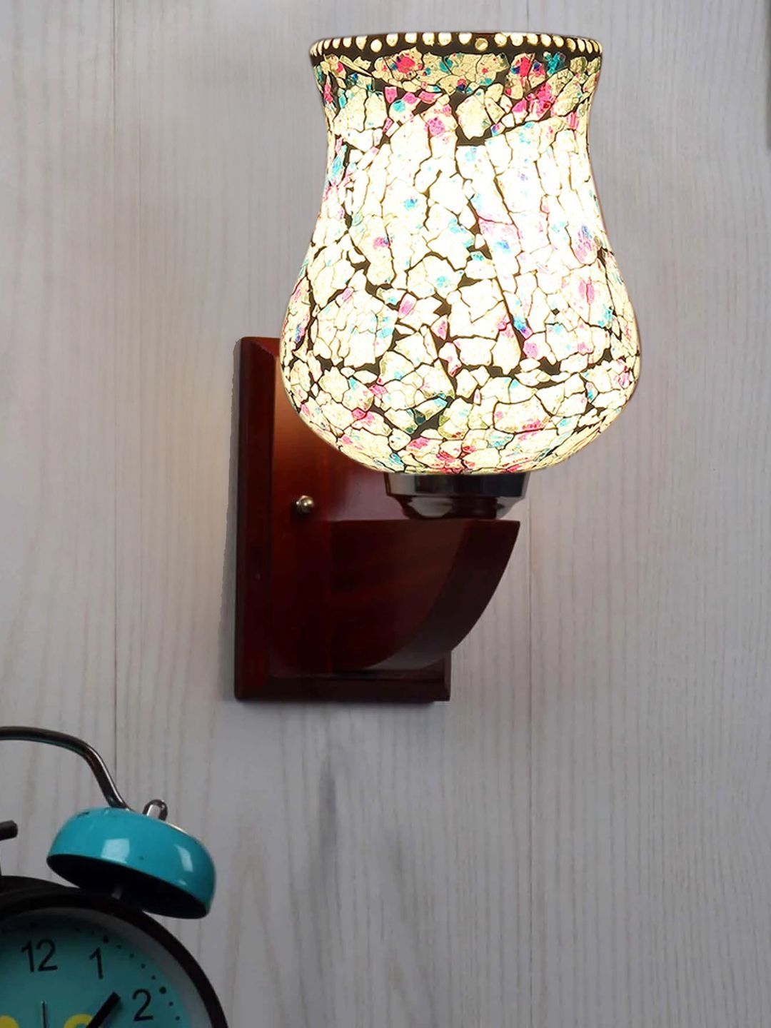 Aura Multicoloured & Multicoloured Textured Wood Traditional Wall Lamp-image-23
