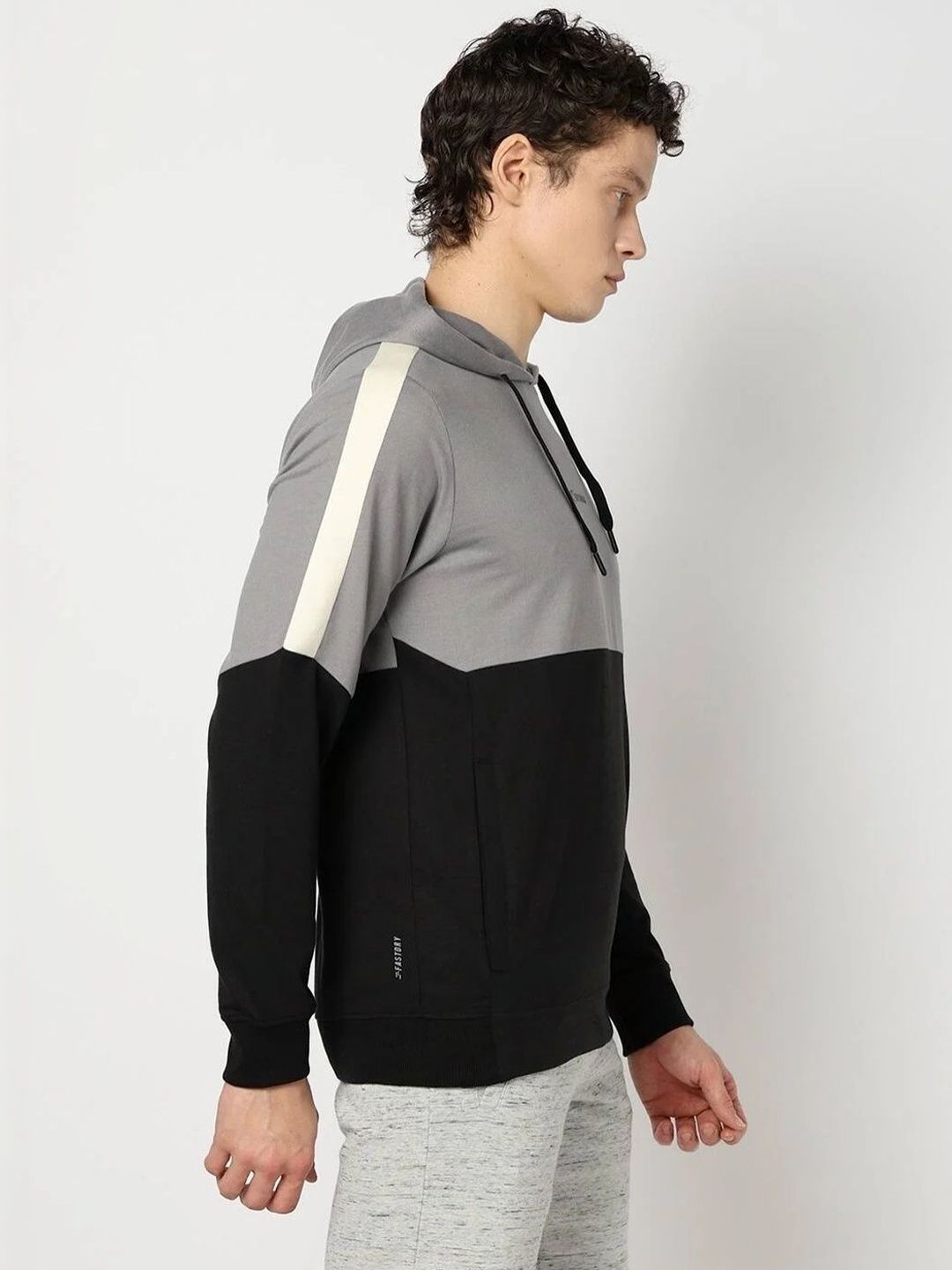 Performax Men Colourblocked Hooded Sweatshirt-image-21