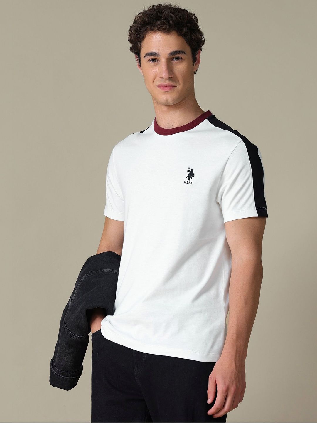 U.S. Polo Assn. Denim Co. Men Brand Logo Colourblocked Slim Fit T-shirt-picture-43