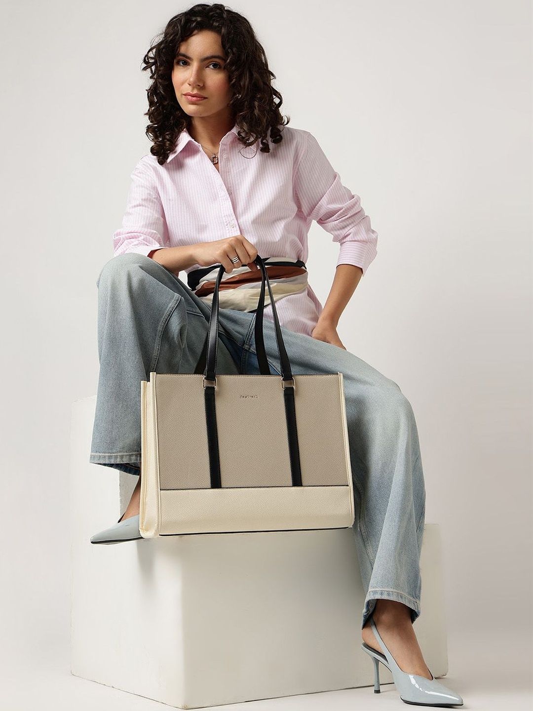 Fastrack Stitchline White Tote with 14 Inch Laptop Sleeve-picture-32