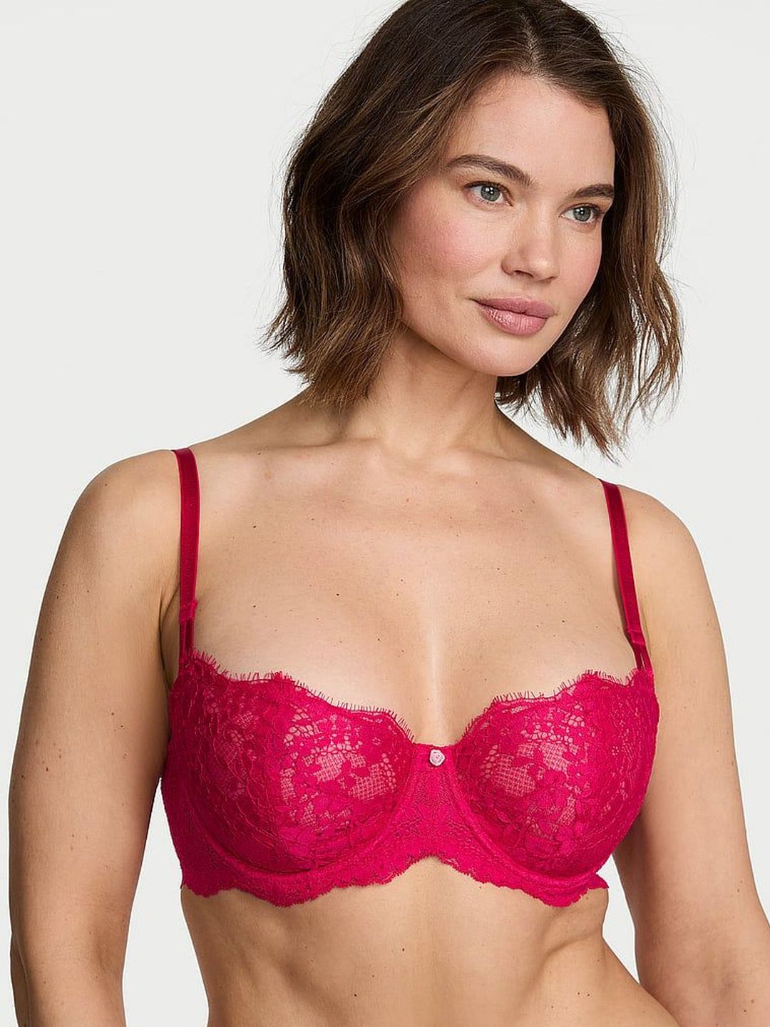 Victoria's Secret Bra Medium Coverage Underwired-picture-25