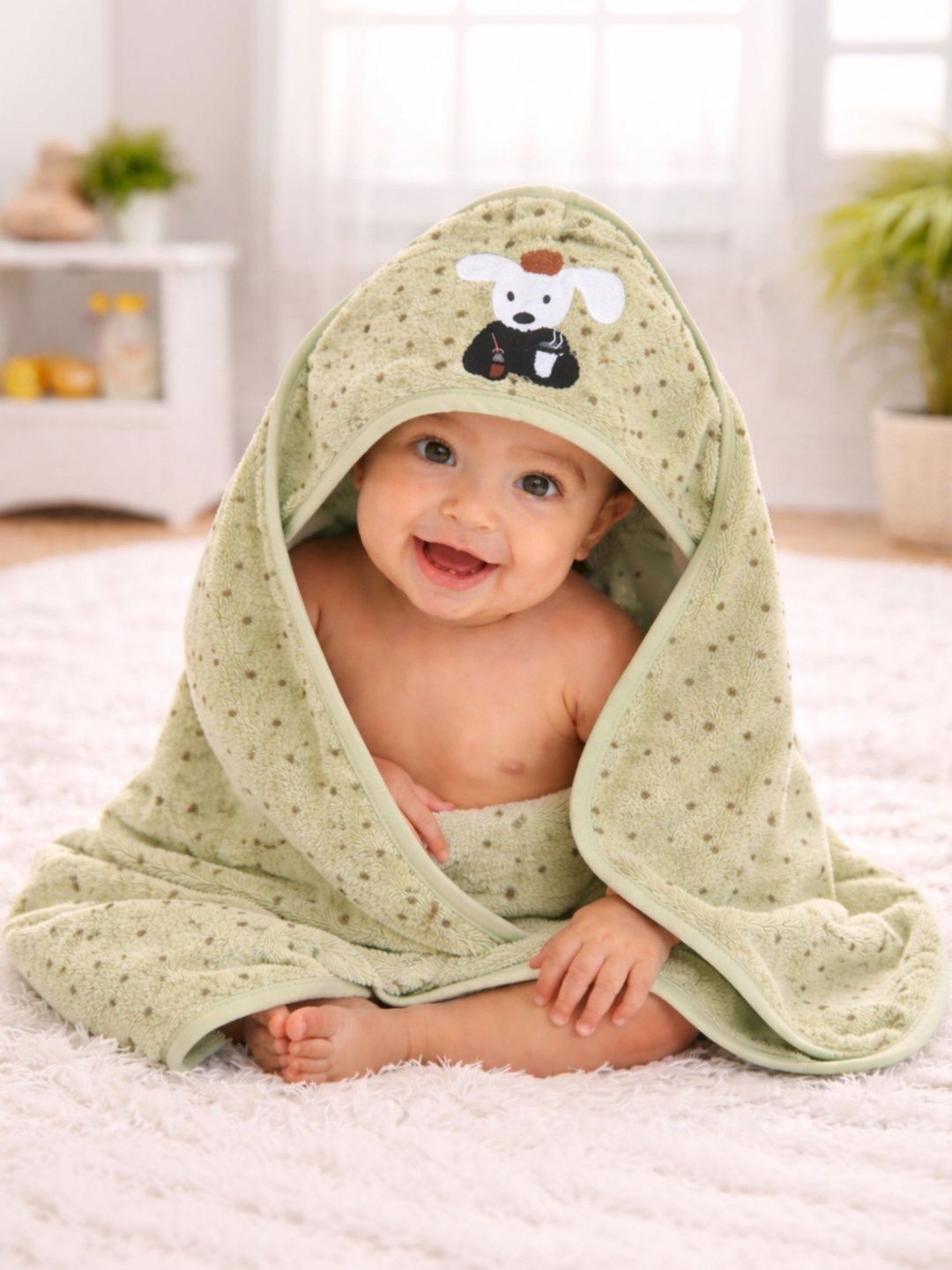 The Little Lookers Green & Lime Green Printed 500 GSM Bath Towel-image-19
