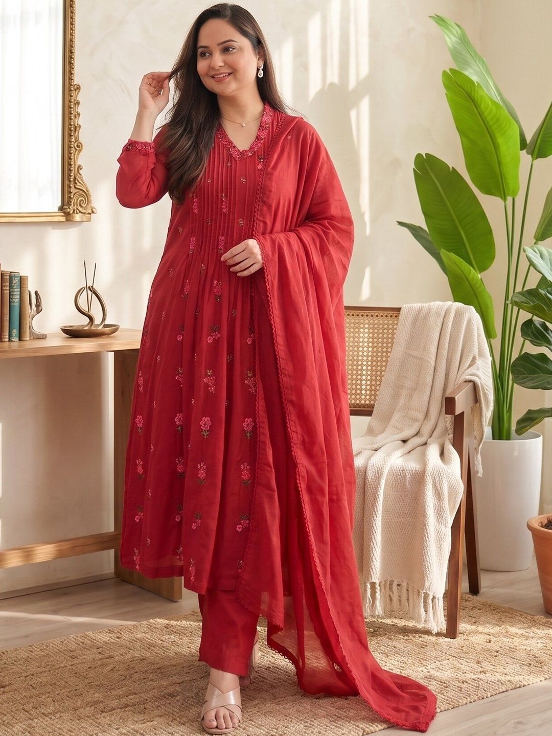 anouk rustic Keitra Women Floral Embroidered Regular Thread Work Kurta with Trousers & With Dupatta-picture-38