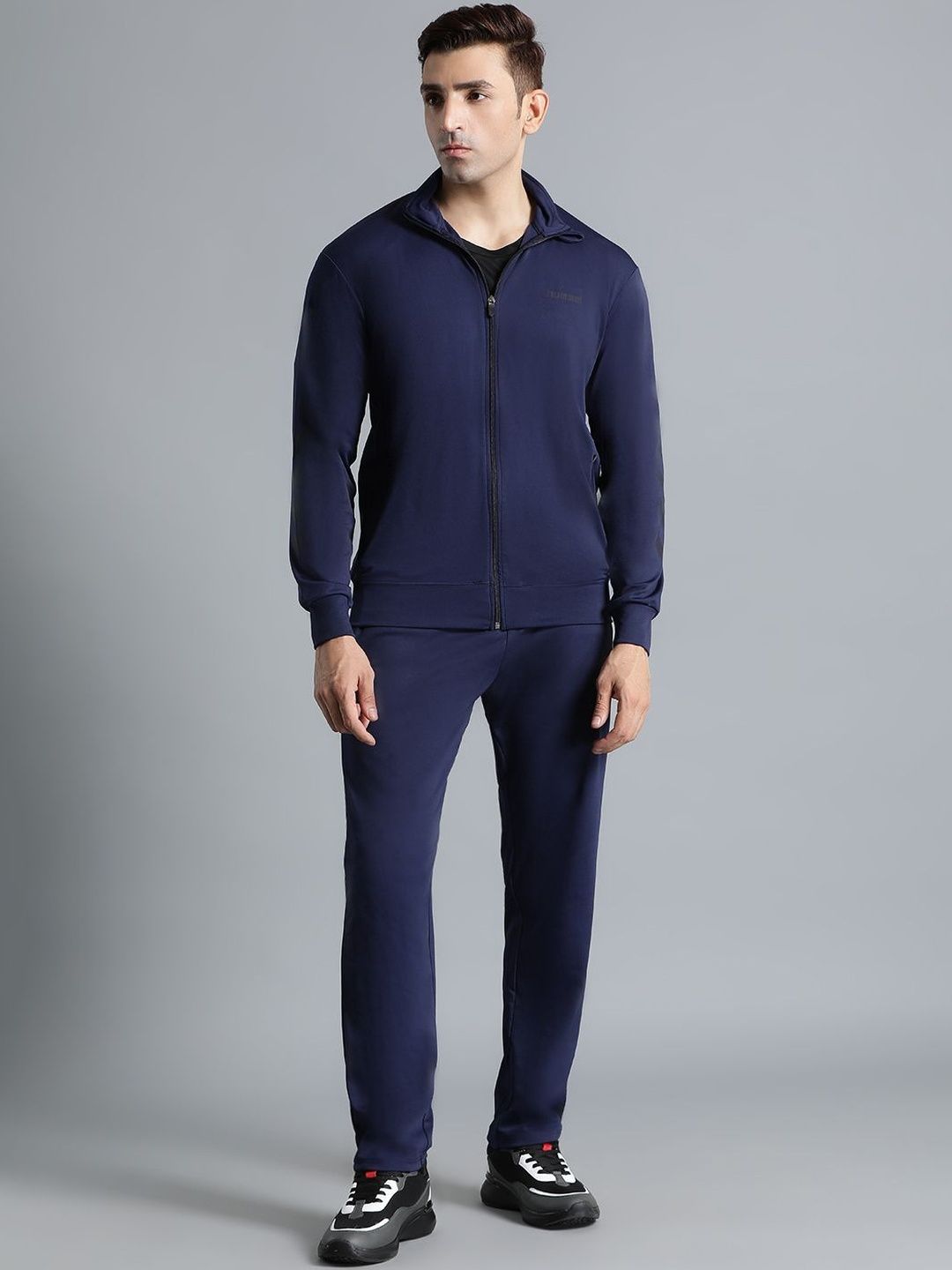 hummel Moisture Control Full Zip Comfortable Fit Activewear-picture-10