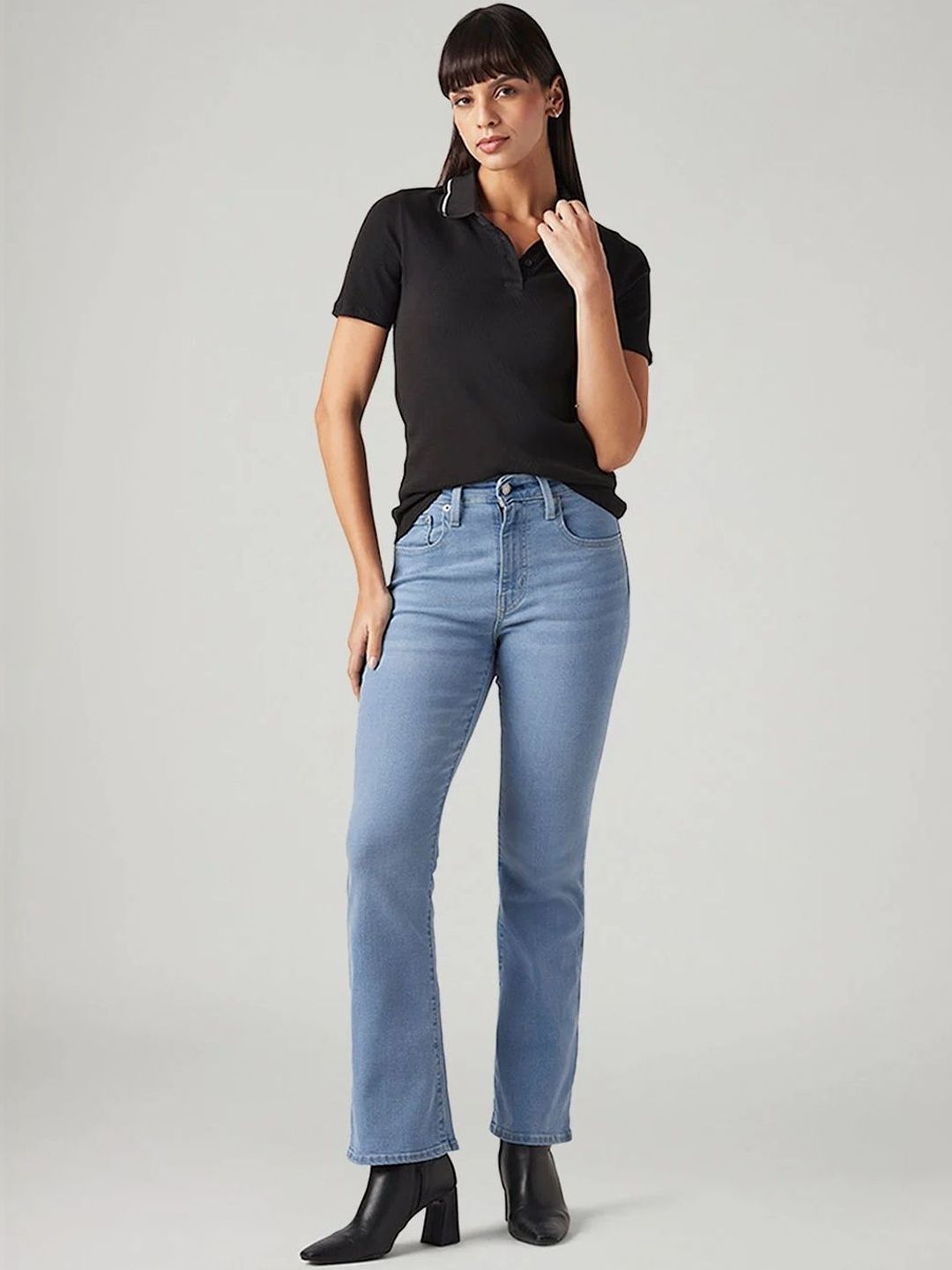 Levis Women Classic Bootcut High-Rise Light Fade Stretchable Jeans-picture-11