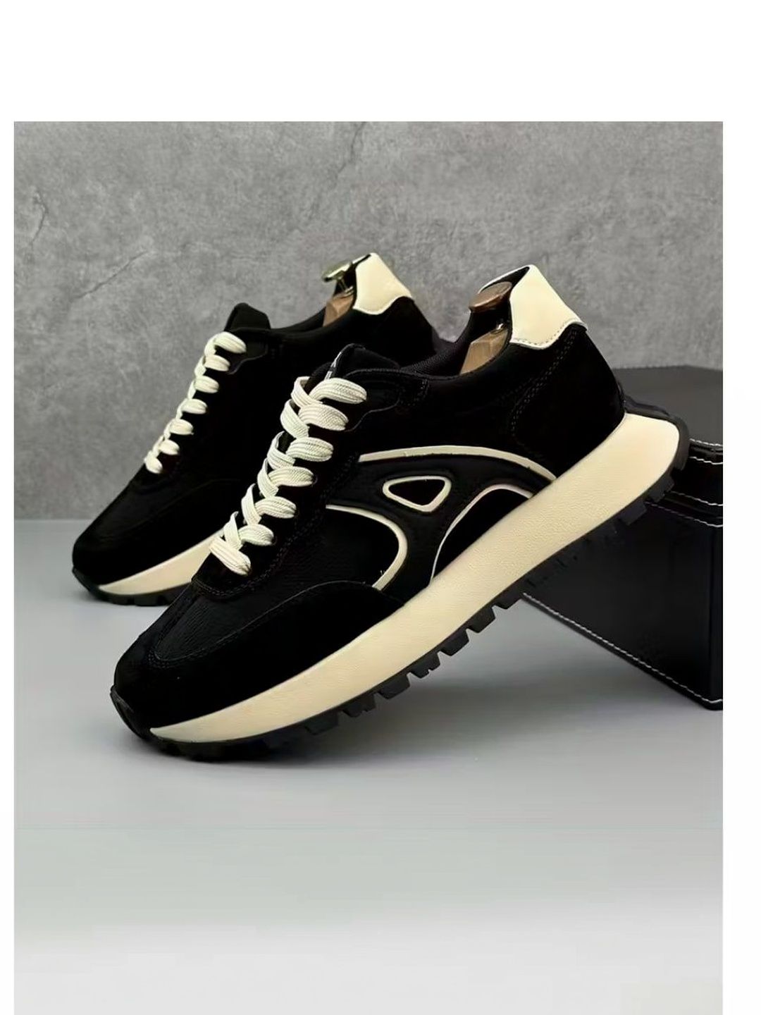LABBIN Men Colourblocked Suede Sneakers-image-34
