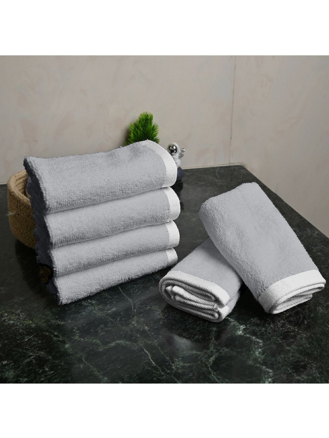 Divine Casa Grey Cotton 500 GSM Towel Set-image-9