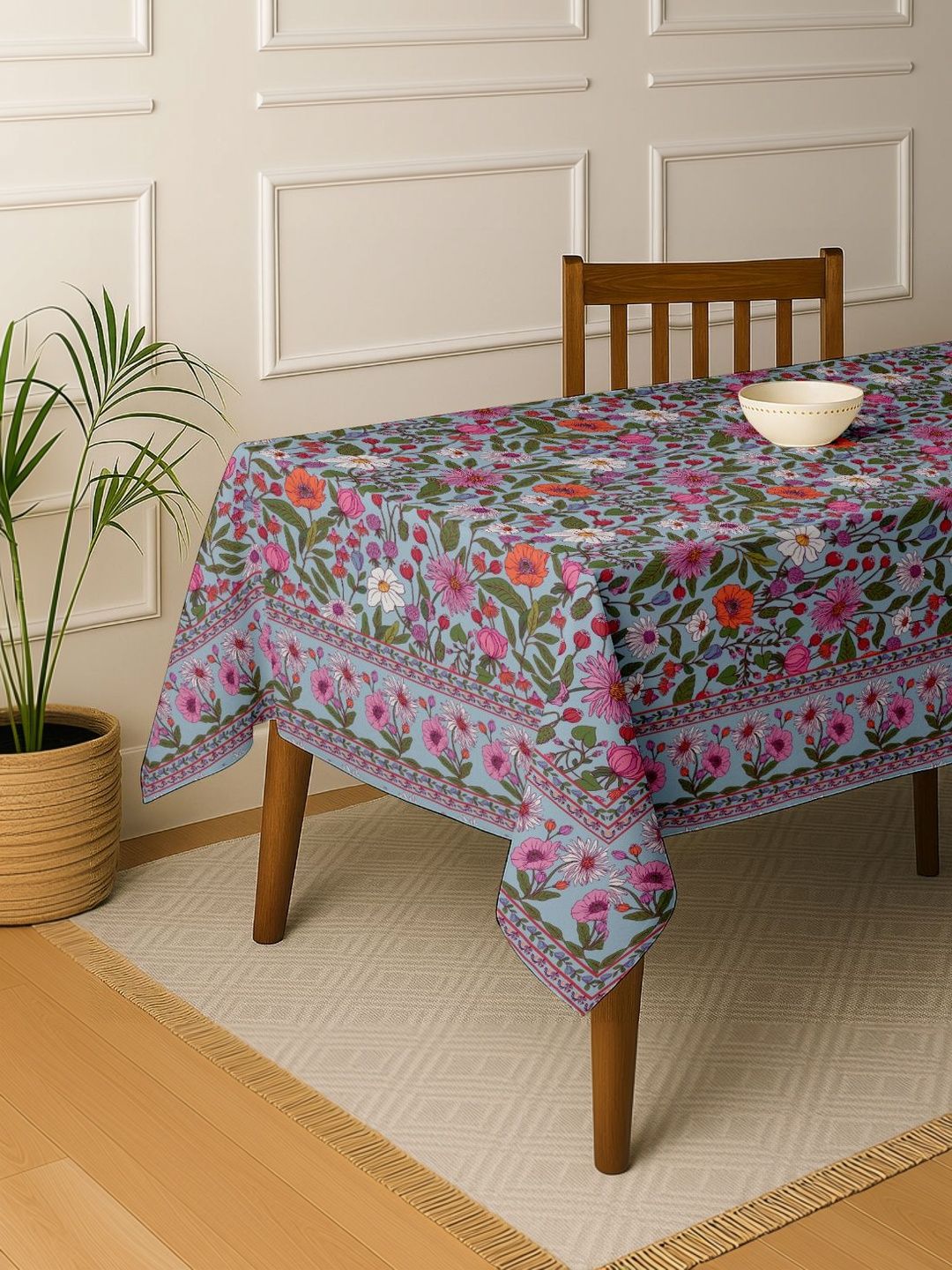 vargottam blue floral cotton 6-seater table cover