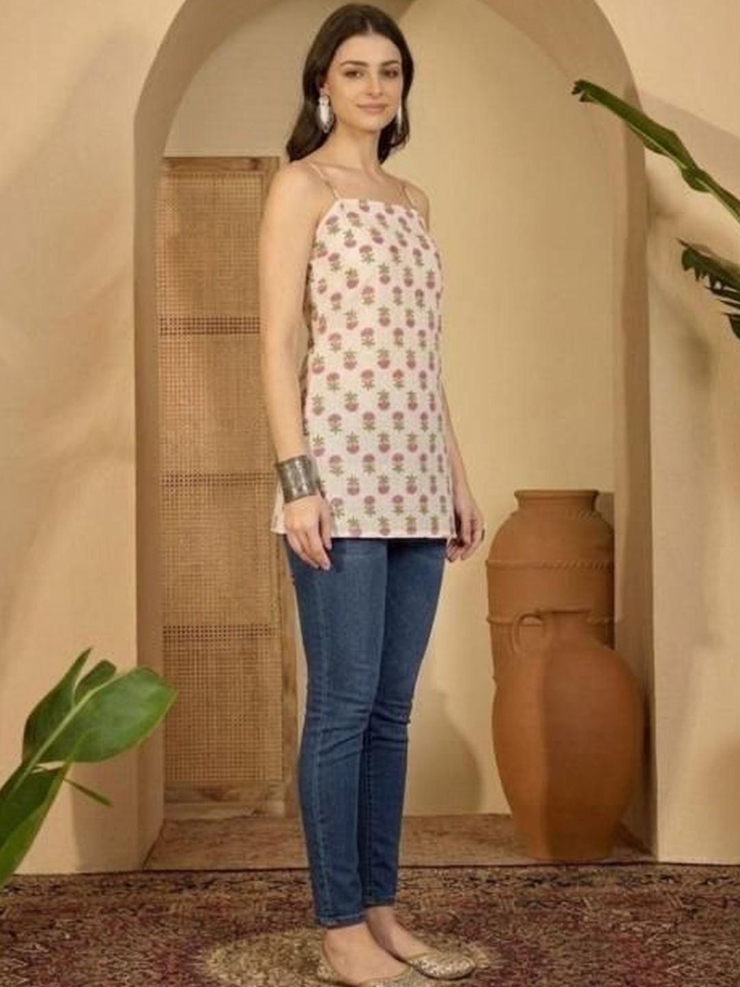 Mount Gray Floral Printed Square Neck Pure Cotton Kurti-picture-19