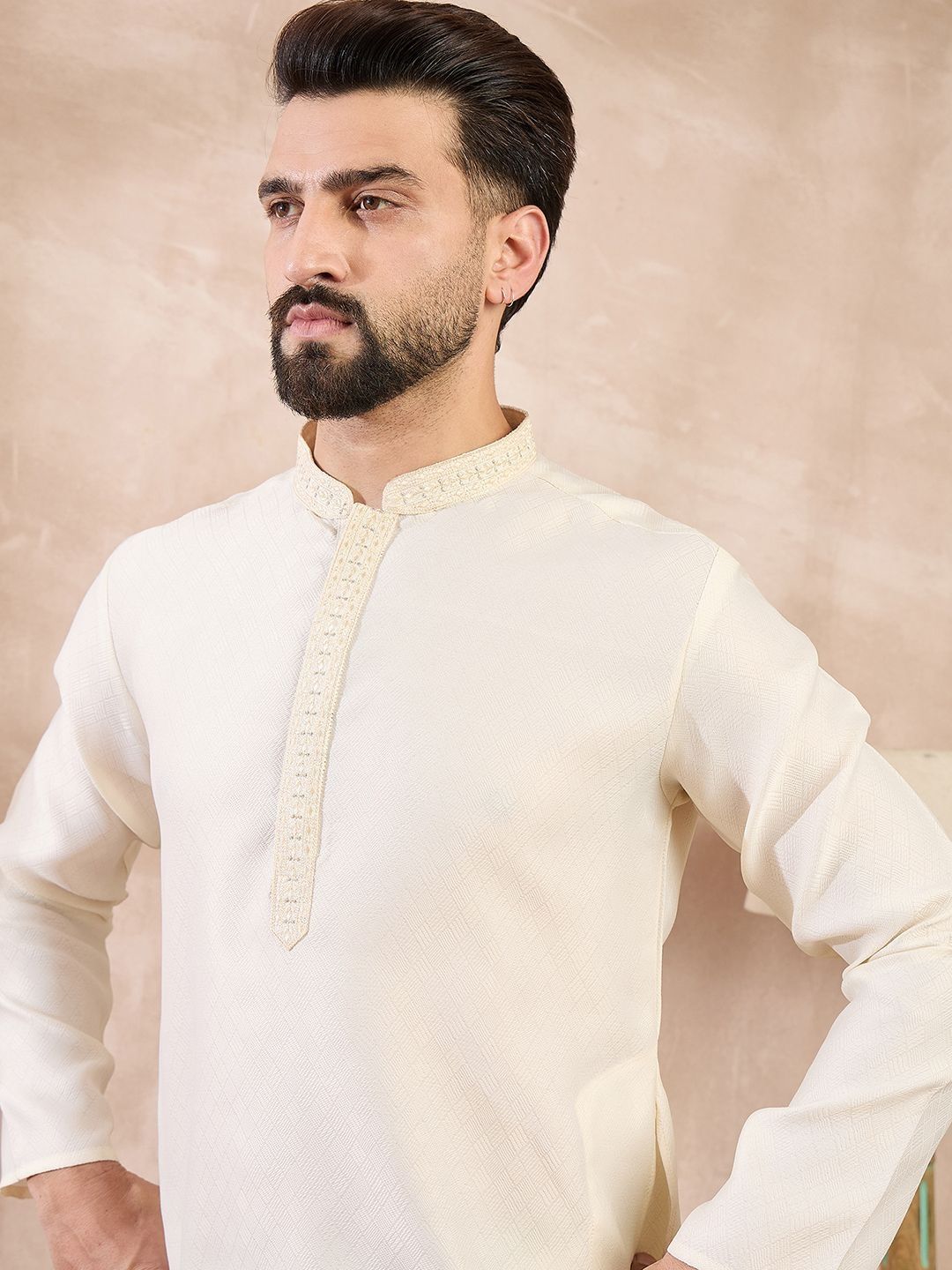 House of Pataudi Embroidered Mandarin Collar Knee Length Straight Kurta-picture-47