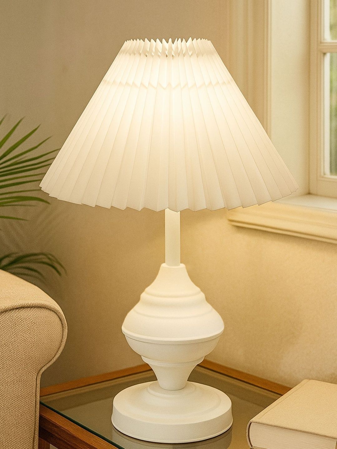 Glowhere White Textured Metal Contemporary Frusturical Shaped Table Lamp-picture-24
