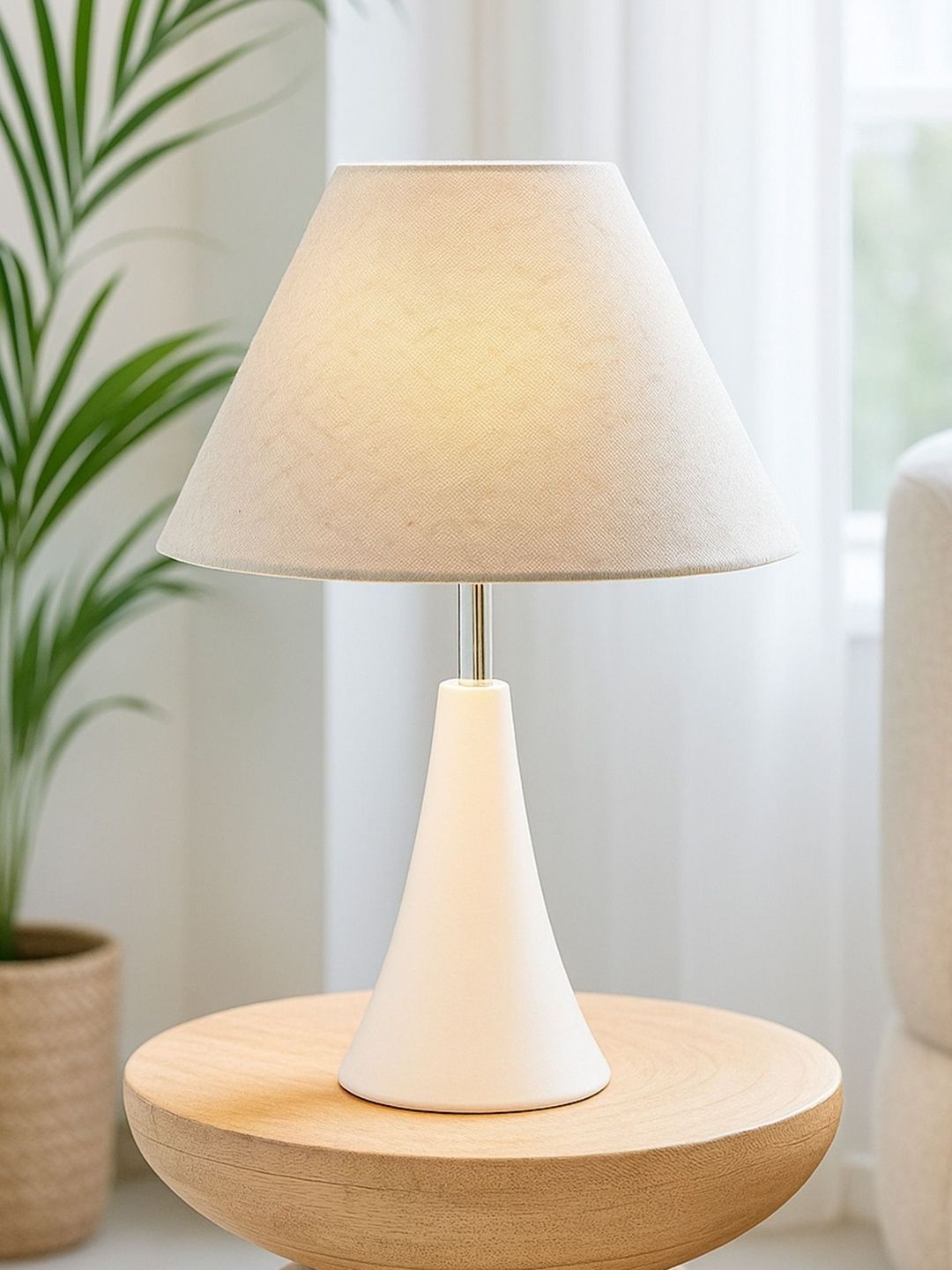 Glowhere Beige Textured Metal Contemporary Frusturical Shaped Table Lamp-picture-31