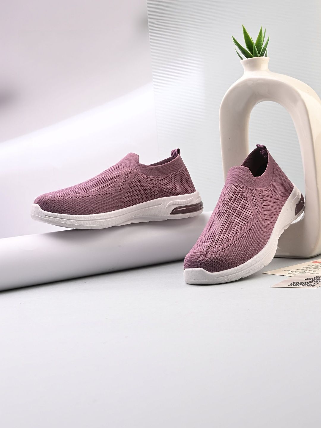 glitchez Women Textured Slip-On Sneakers-picture-29