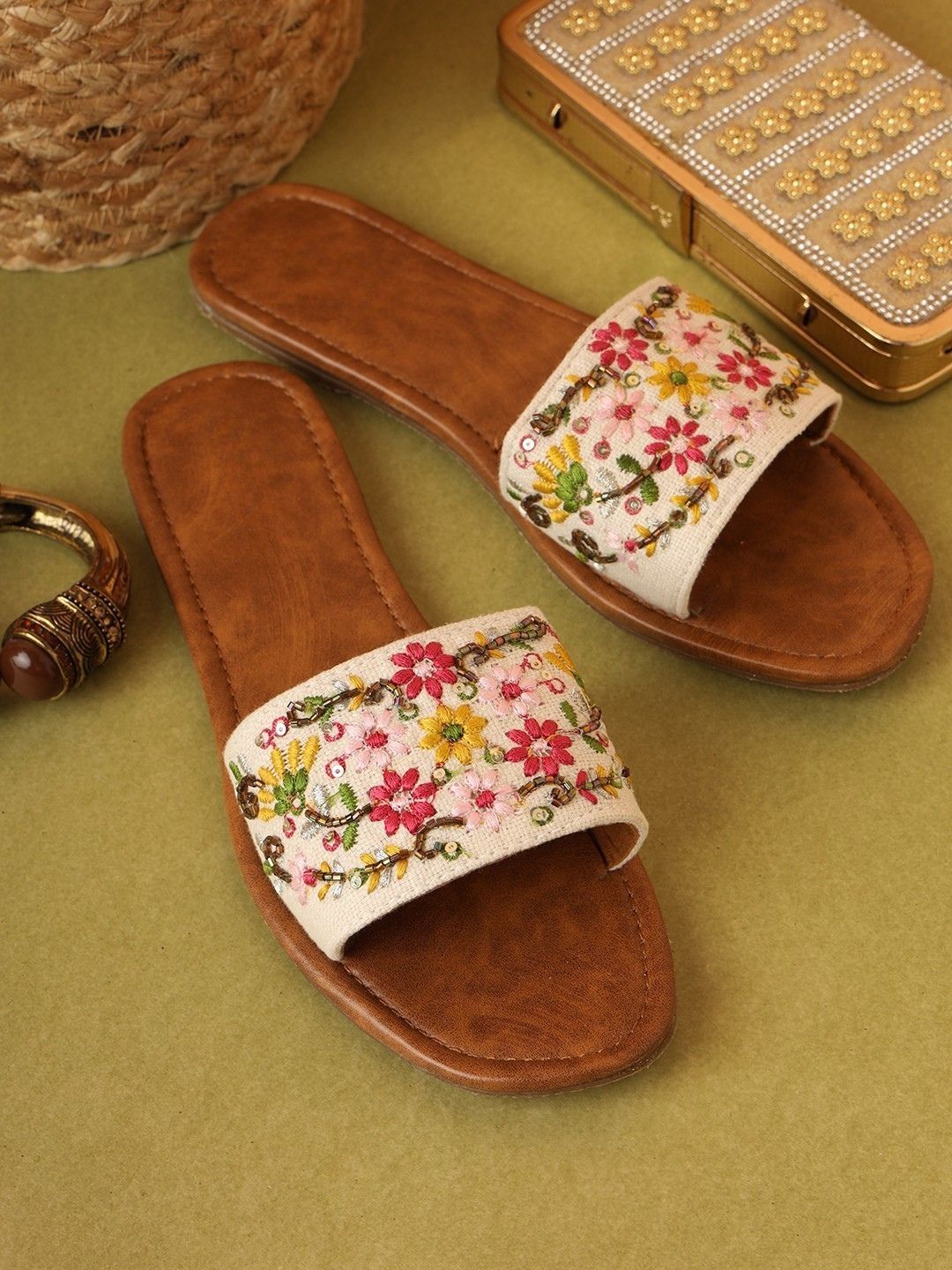 Anouk Women Embellished Open Toe Flats with Embroidered-picture-23