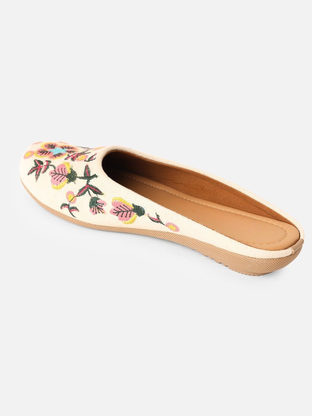 Anouk Women Embellished Ethnic Mojaris with Embroidered Flats-picture-31