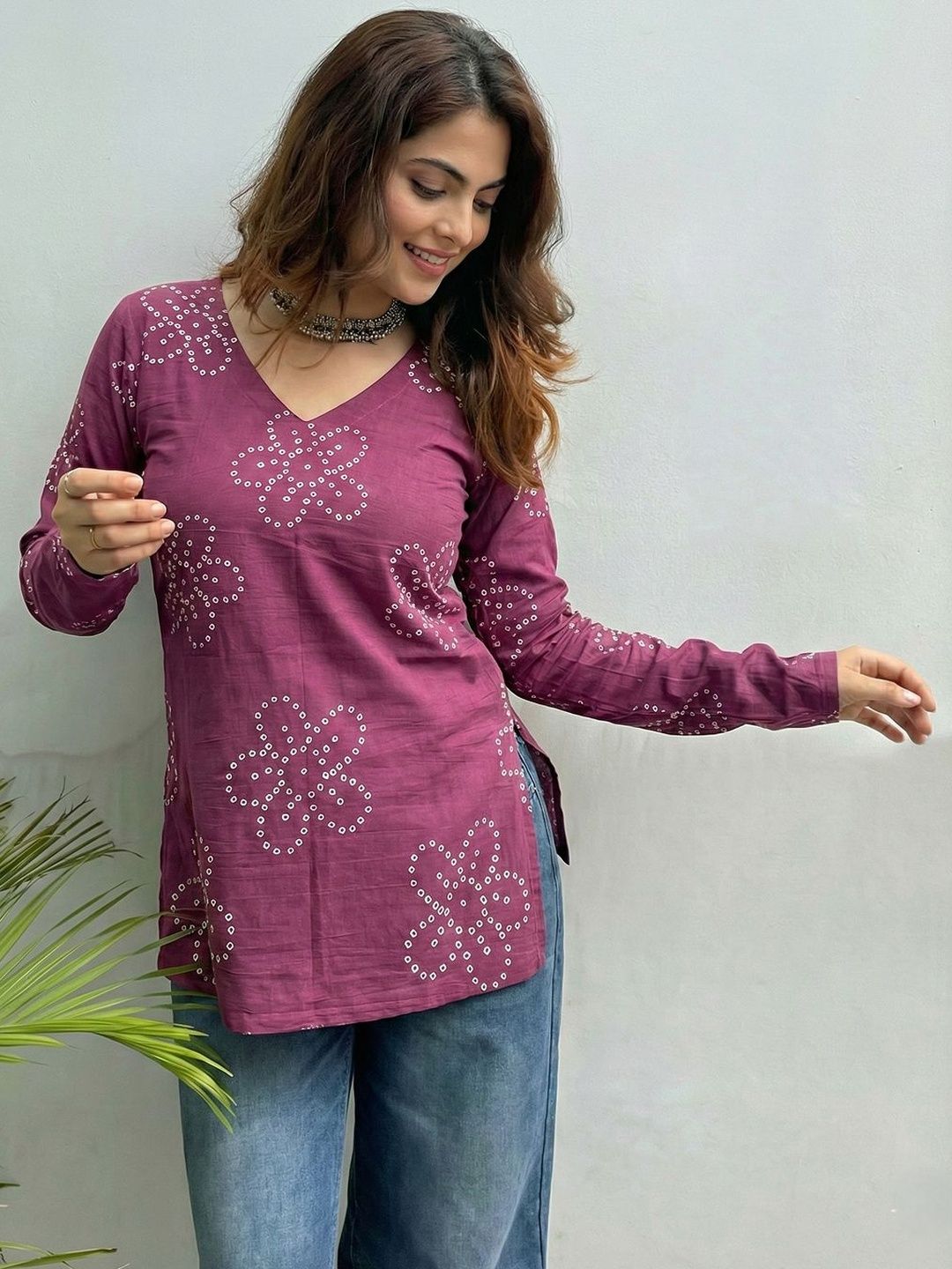 Anouk Bandhani Printed V-Neck Pure Cotton Kurti-picture-38