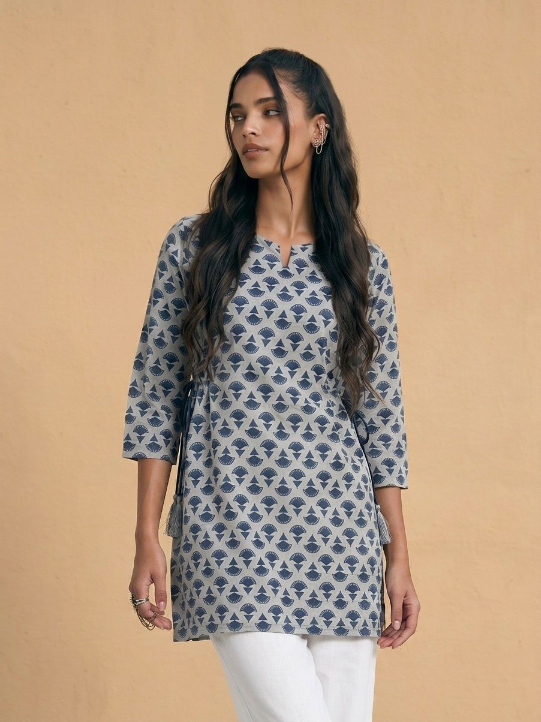 fusion by glitchez Floral Printed V-Neck Pure Cotton Kurti-picture-33