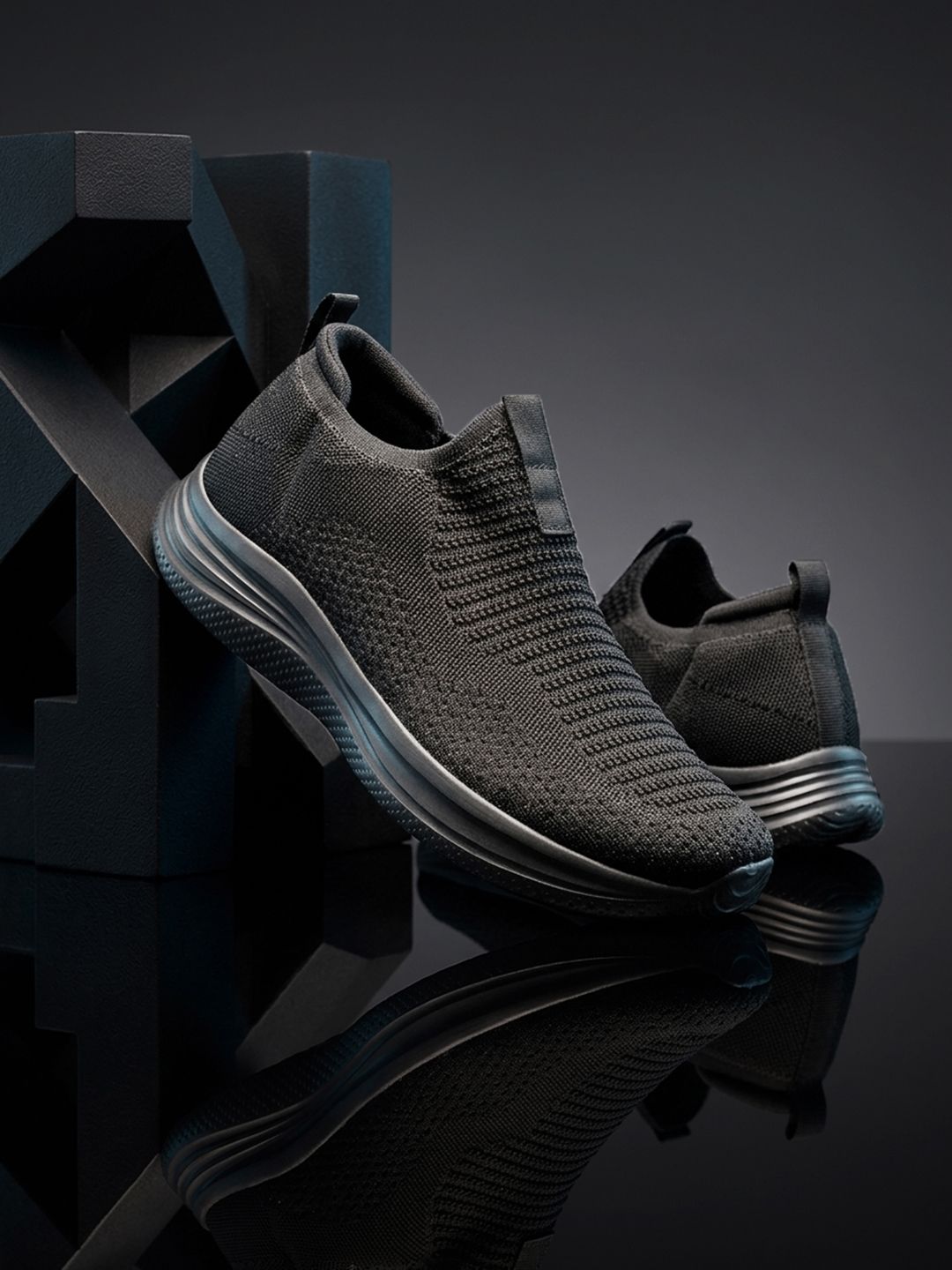 HRX by Hrithik Roshan Men Mesh Walking Non-Marking Shoes-picture-18