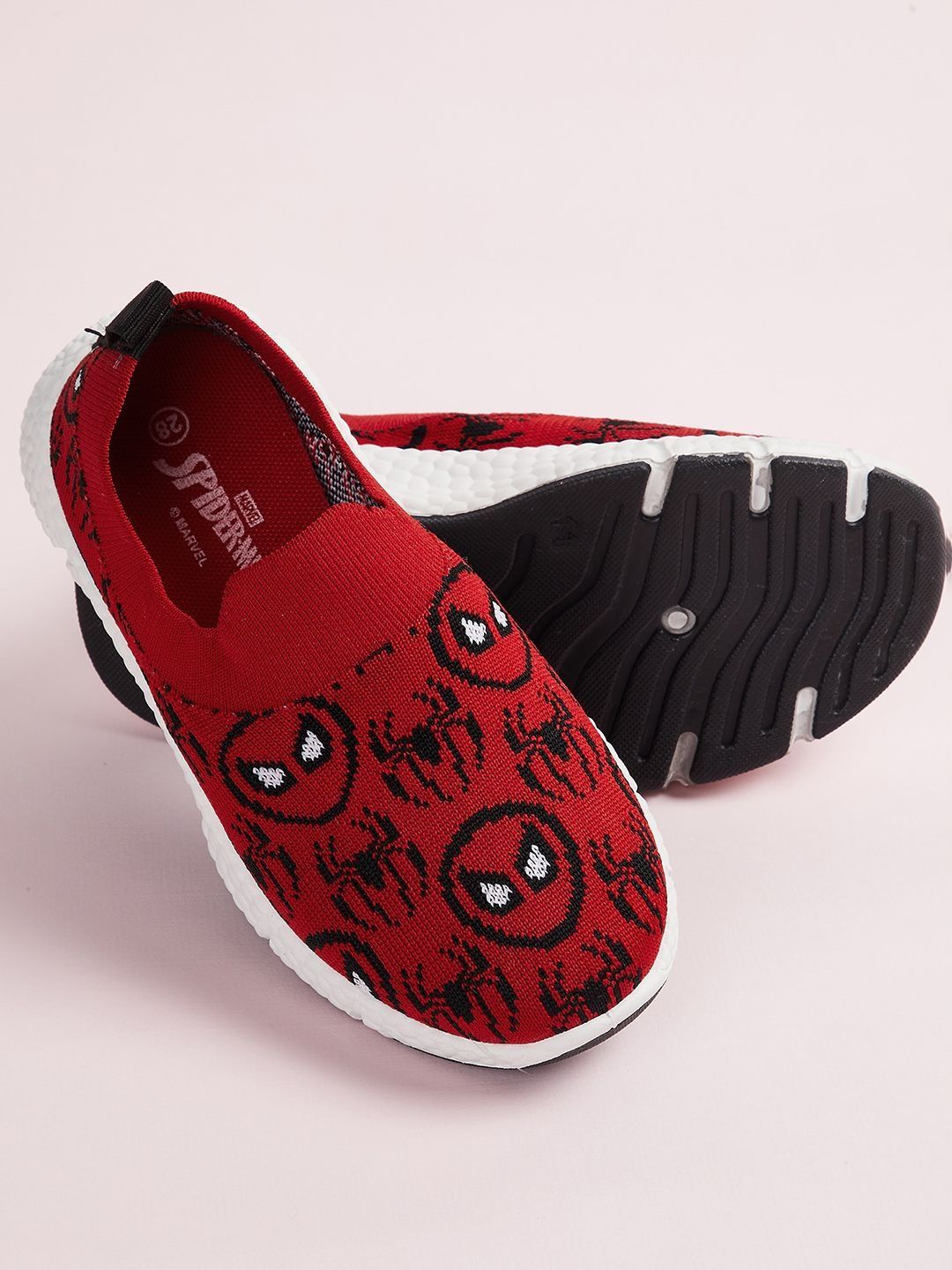 max Boys Spider-Man Printed PU Slip-On Sneakers-picture-13