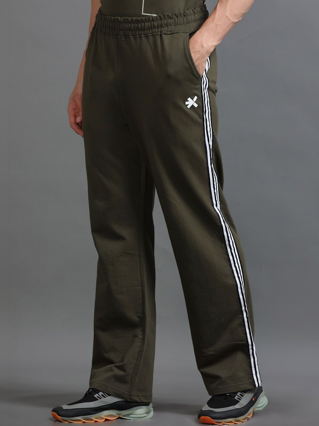 HRX by Hrithik Roshan Men Relaxed Fit Brand Logo Training Track Pants-picture-16