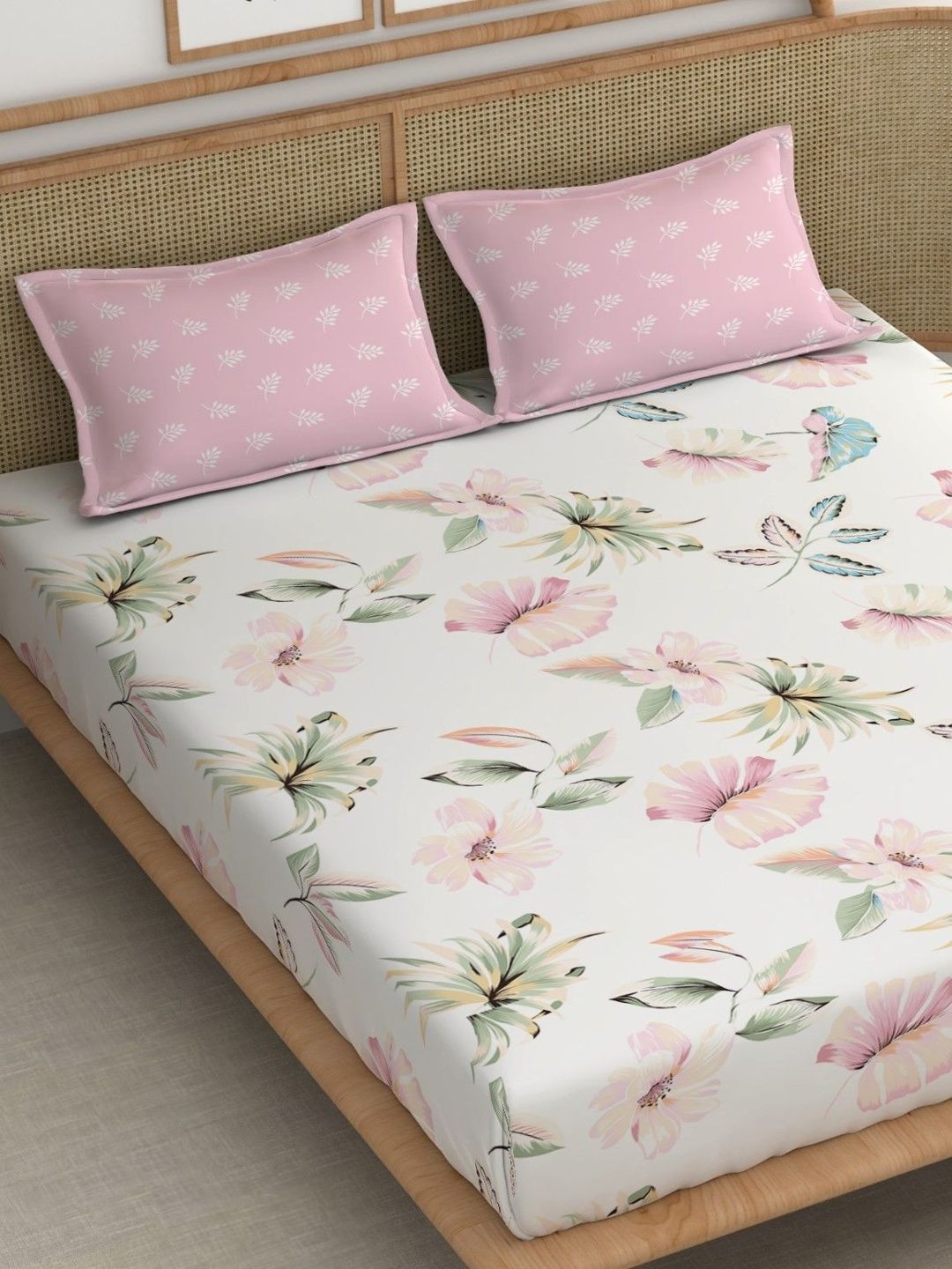 CHHAVI INDIA White Floral 210 TC Bedsheet with 2 Pillow Covers-picture-34