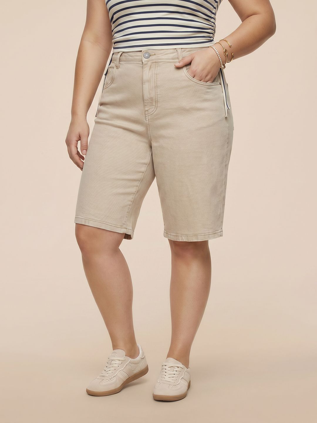 Sztori Women Plus Size Denim Shorts-image-1