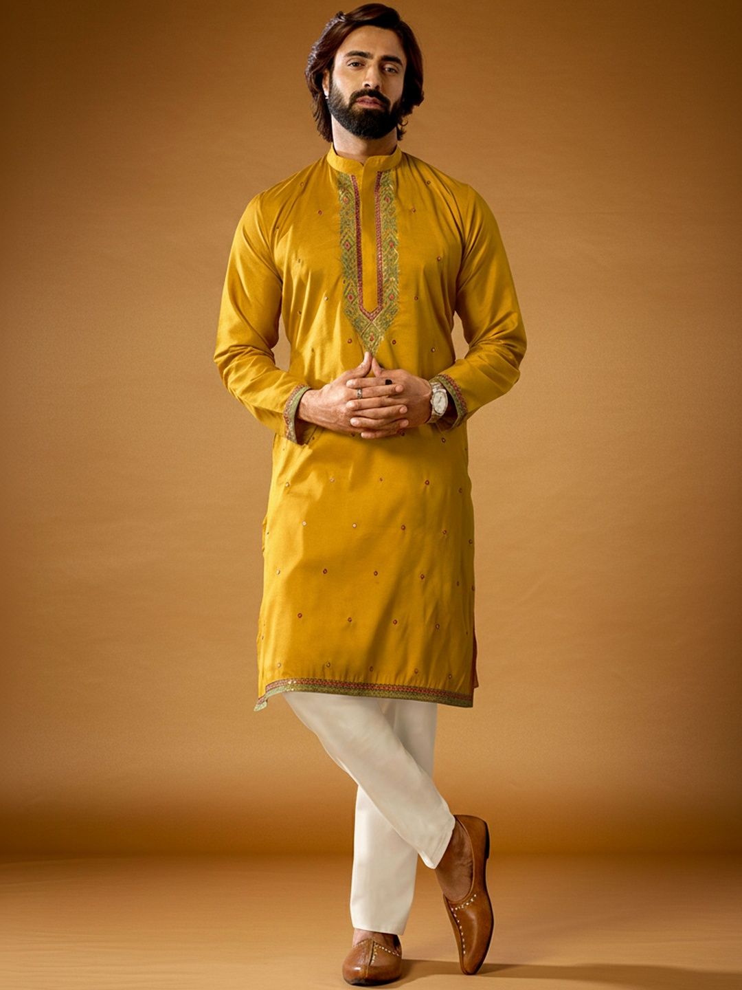 INDIROOP Men Embellished Mirror Work Kurta-picture-29