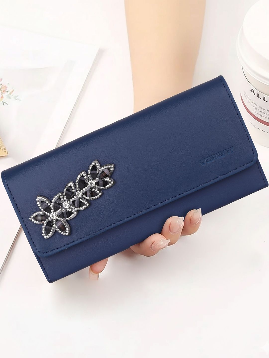 VENTRO Embellished Purse Clutch-picture-10