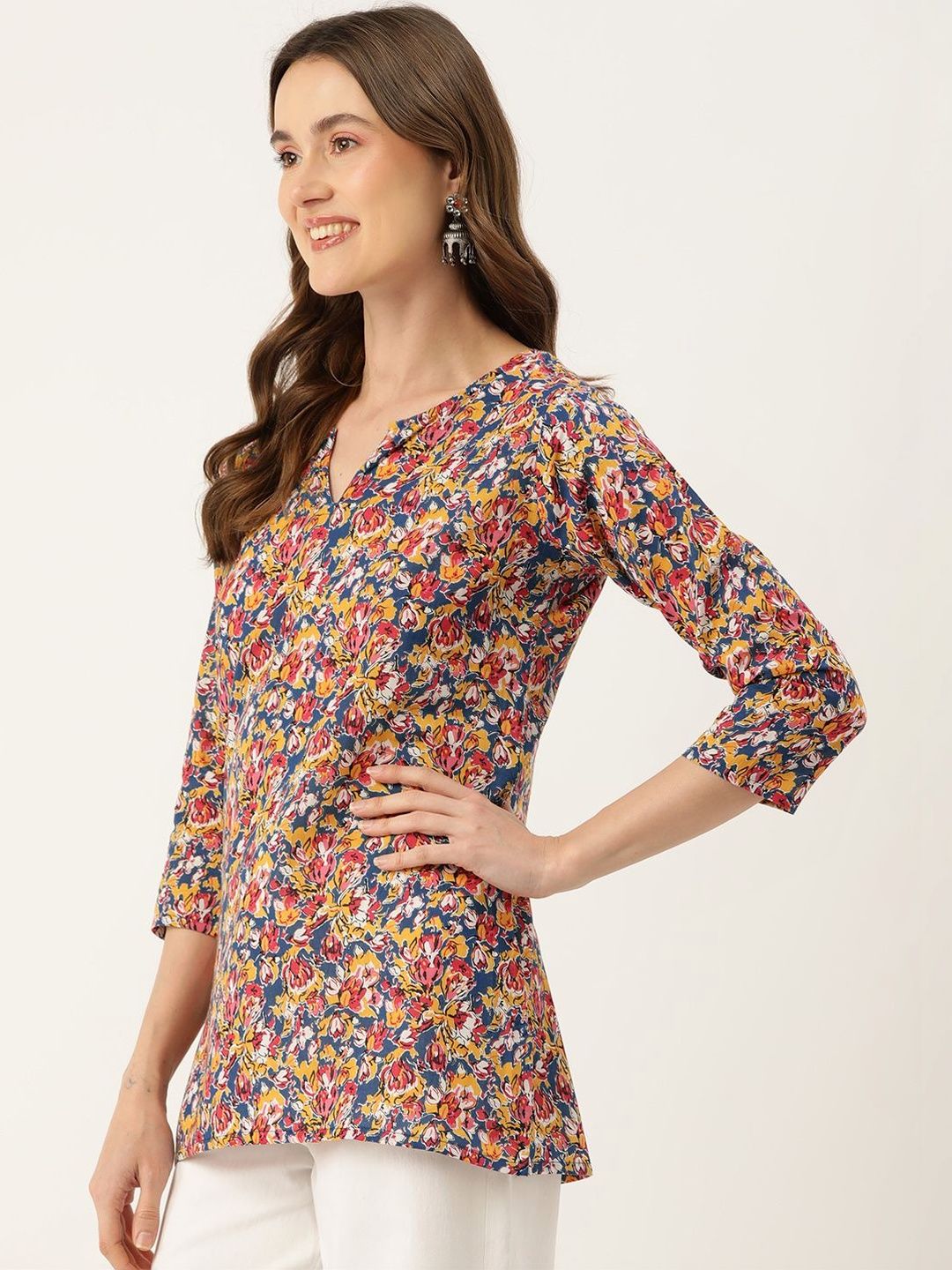 FERANOID Floral Printed V-Neck Pure Cotton Kurti-picture-24