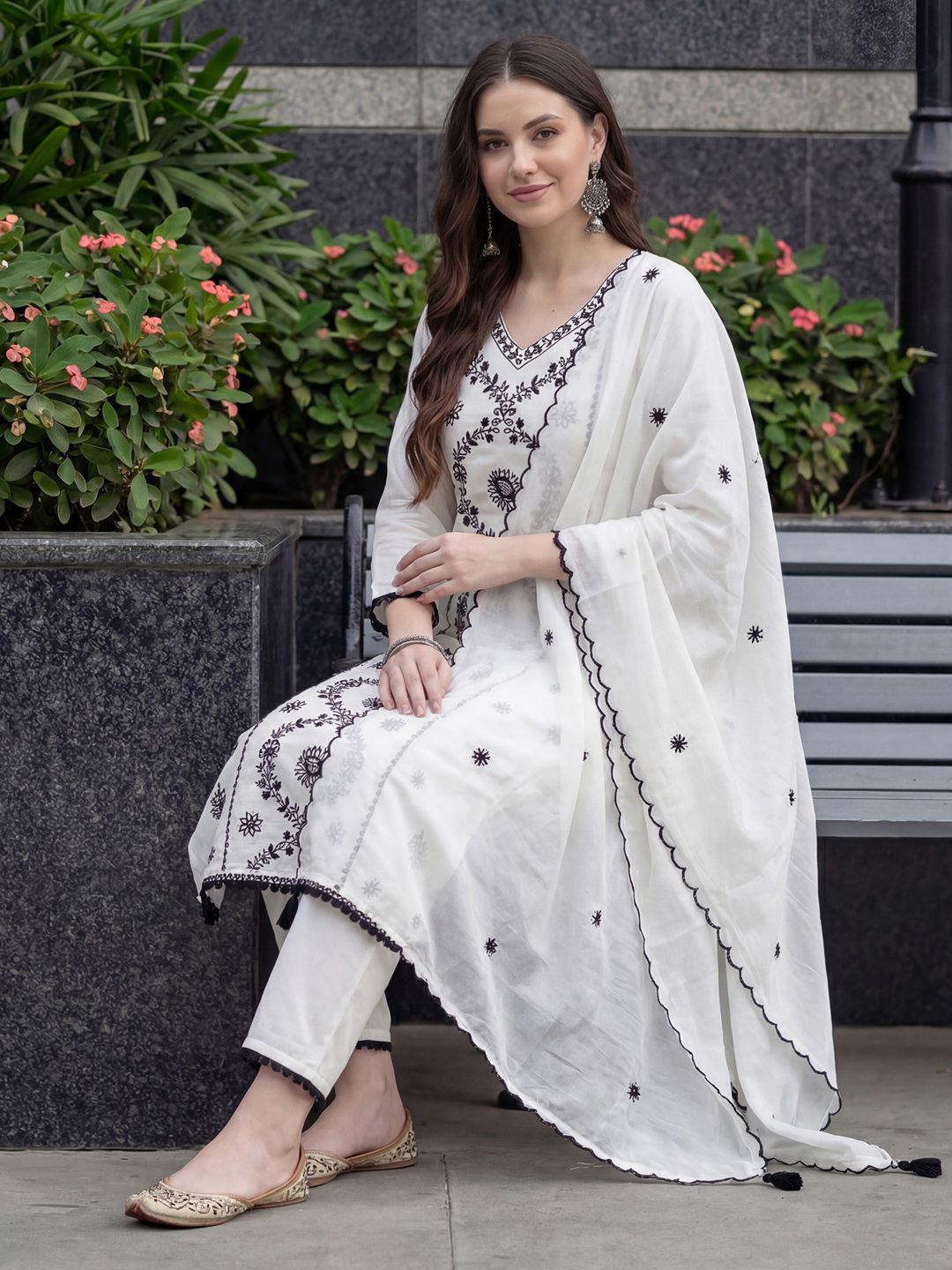 Indo Era Women Ethnic Motifs Embroidered Regular Thread Work Kurta with Trousers & With Dupatta-picture-22