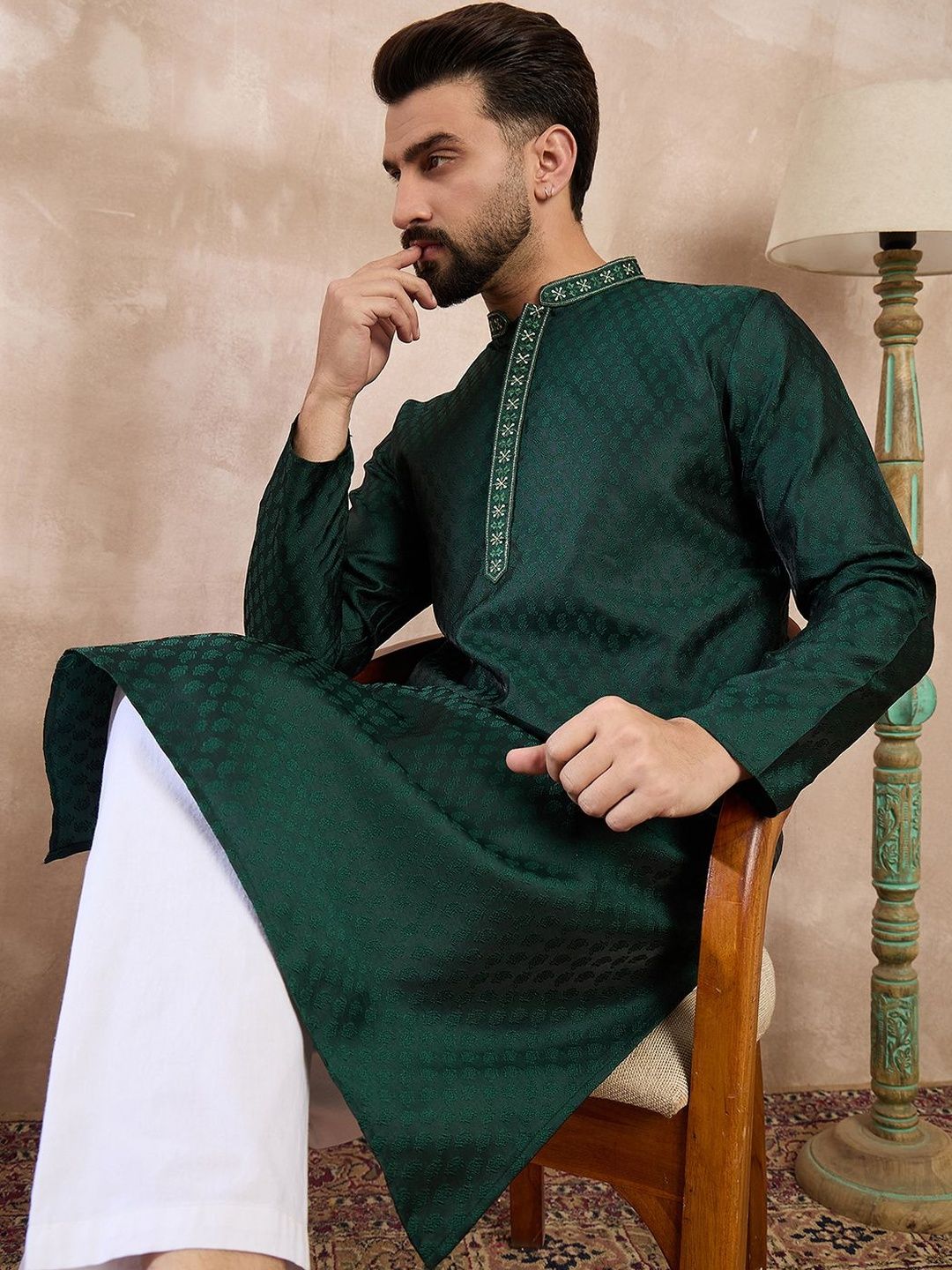 House of Pataudi Woven Design Mandarin Collar Knee Length Straight Kurta-image-13