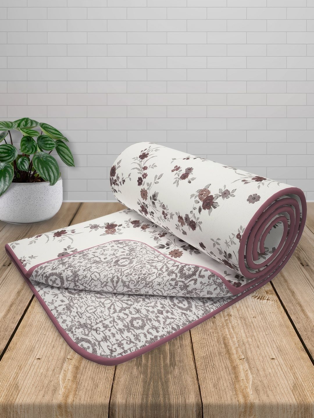 Story@home White & Burgundy Floral AC Room 150 GSM Dohar-image-11