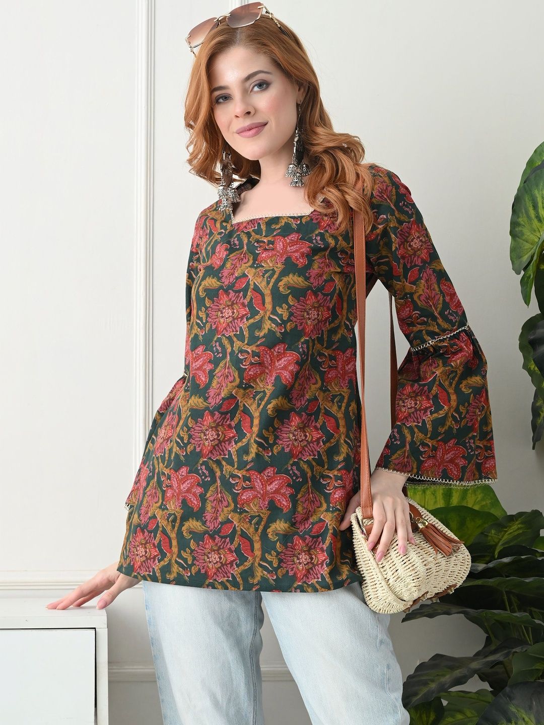KJTRENDS Floral Printed Square Neck Flared Sleeves Pure Cotton Kurti-picture-15