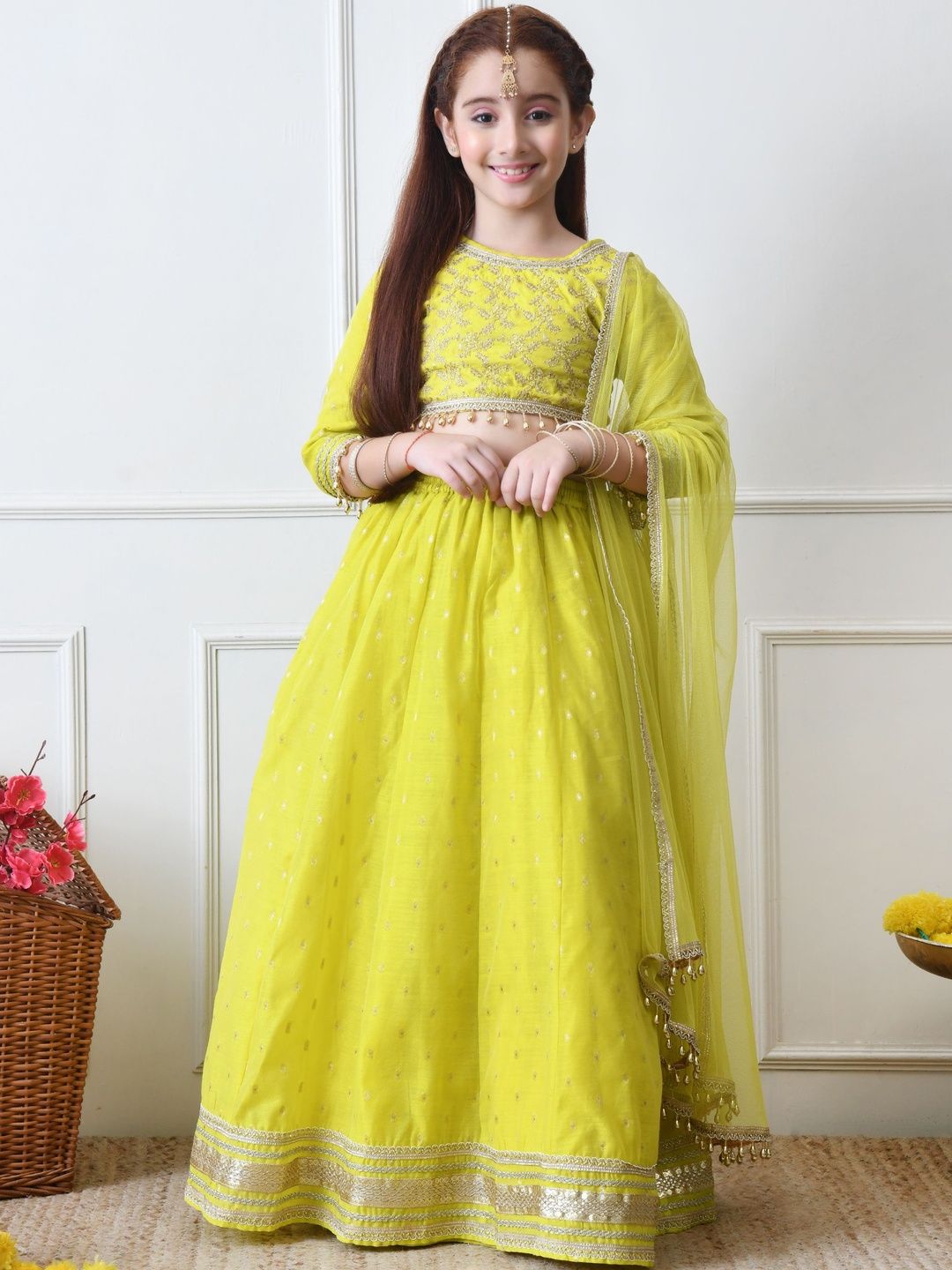 House of Pataudi Embroidered Round Neck Lehenga With Choli & Dupatta-picture-43