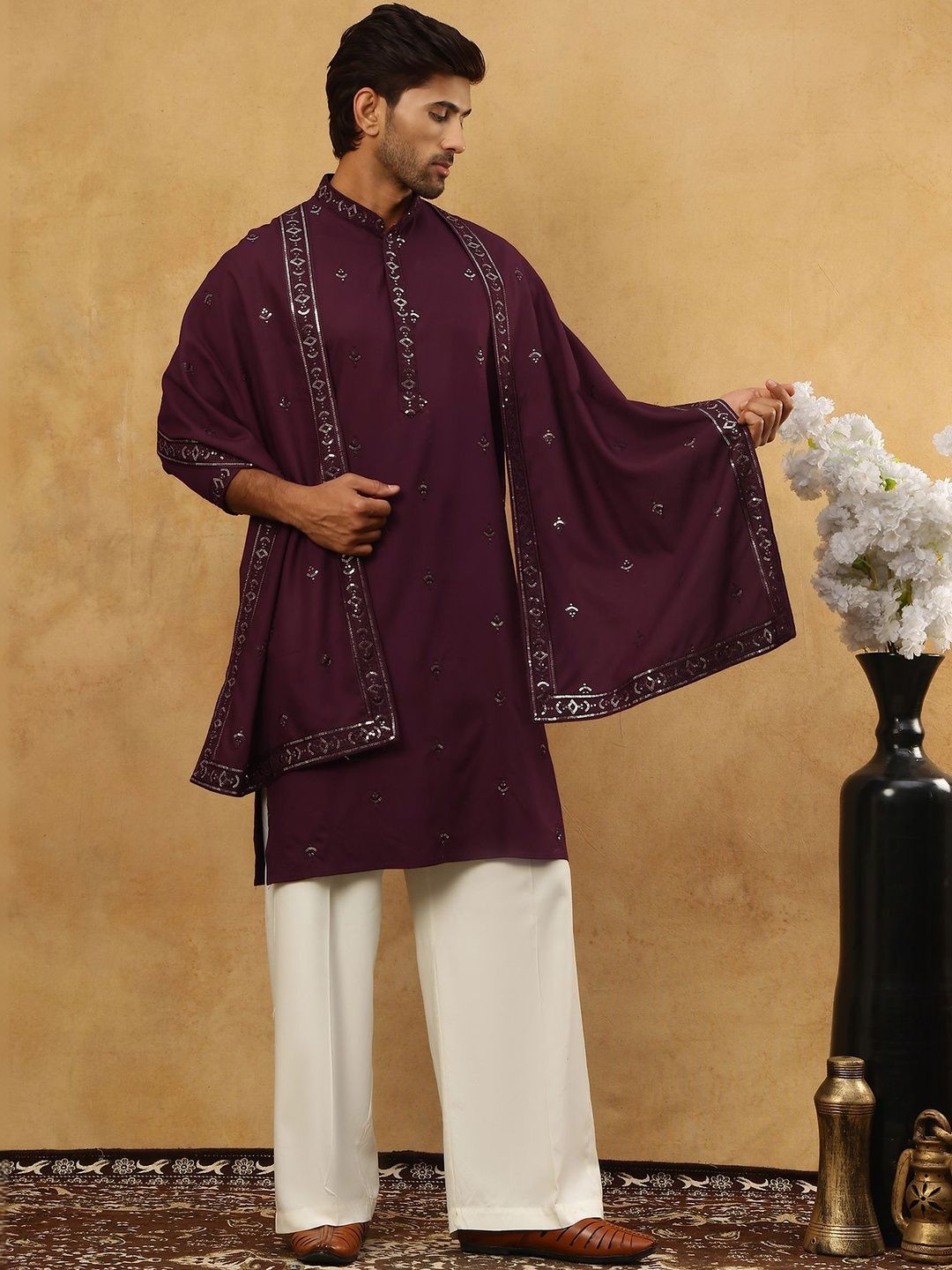Jompers Men Floral Embroidered Regular Sequinned Kurta with Pyjamas & With Dupatta-picture-20