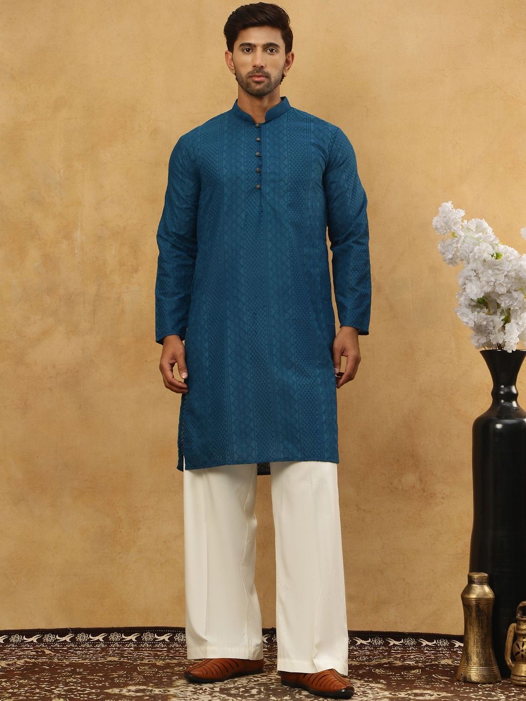 Jompers Men Embroidered Regular Chikankari Pure Cotton Kurta with Pyjamas-picture-20
