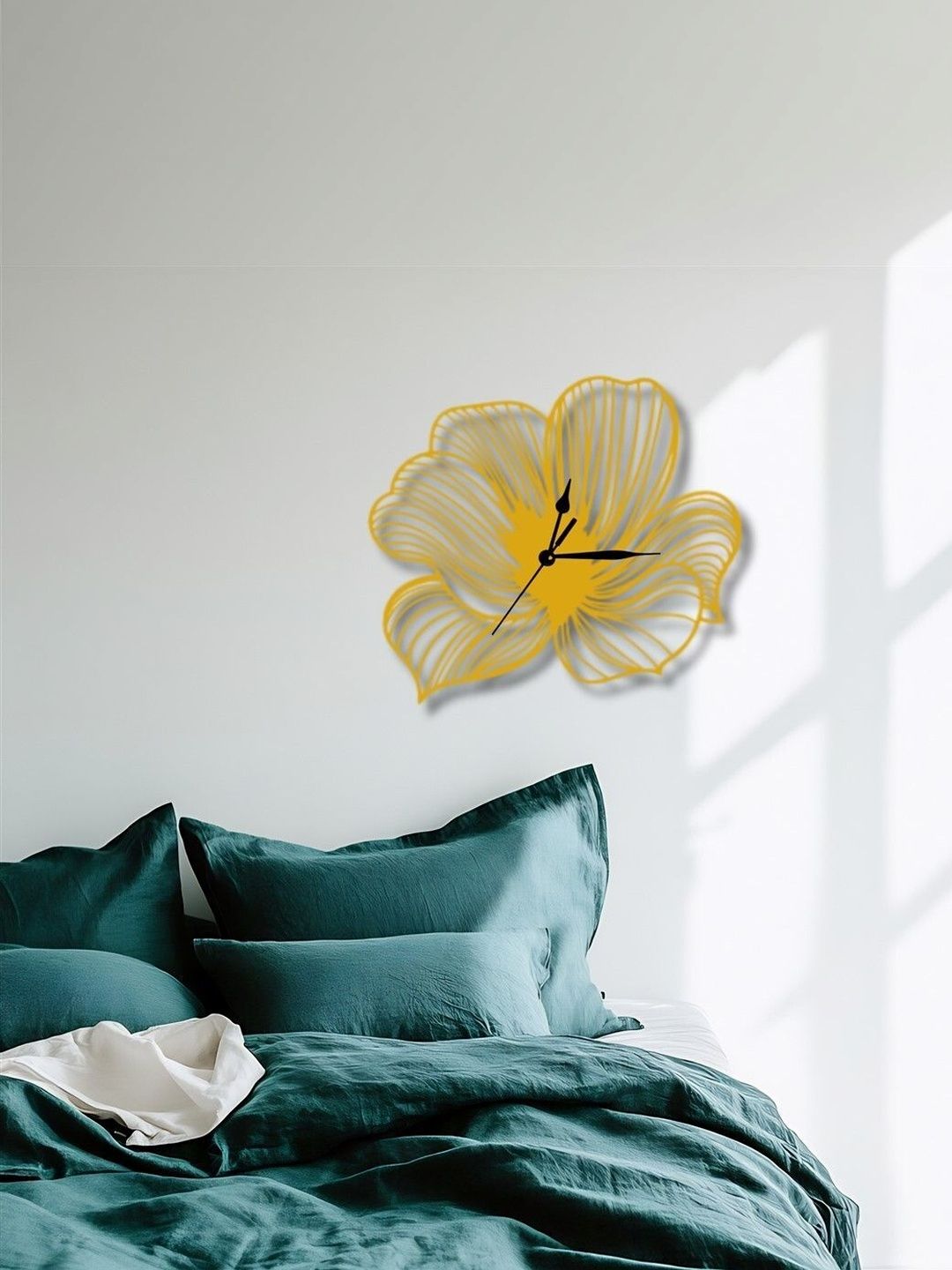 VENTUOS Gold-Toned Wall Clock-picture-24