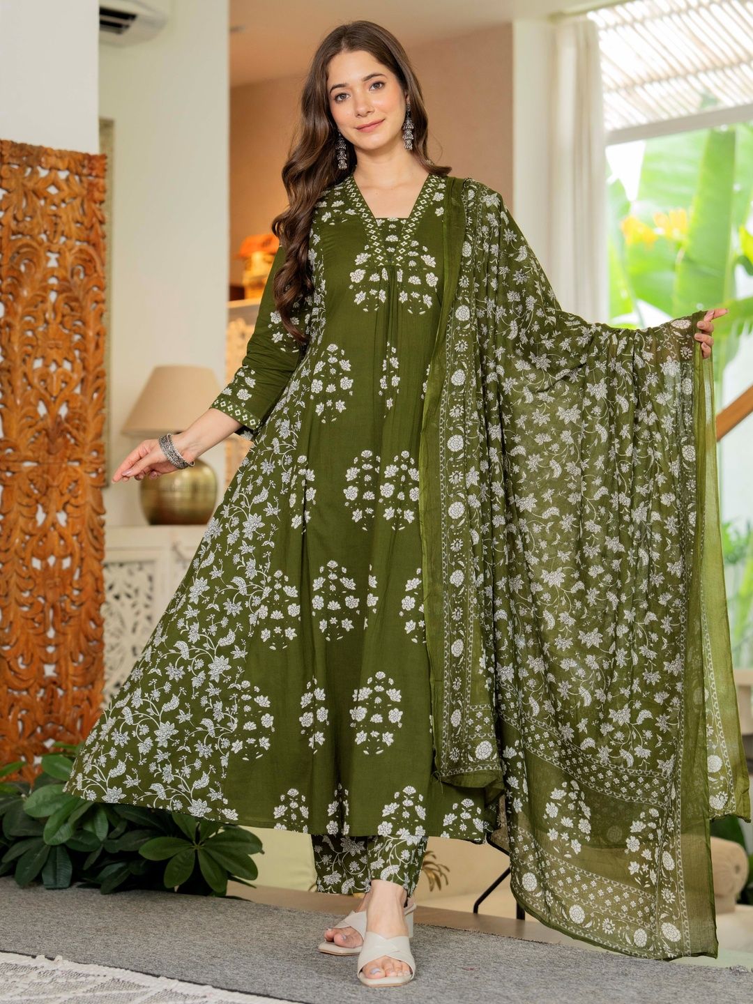 PARTHVI Women Printed Regular Aari Work Pure Cotton Kurta with Trousers & With Dupatta-picture-27