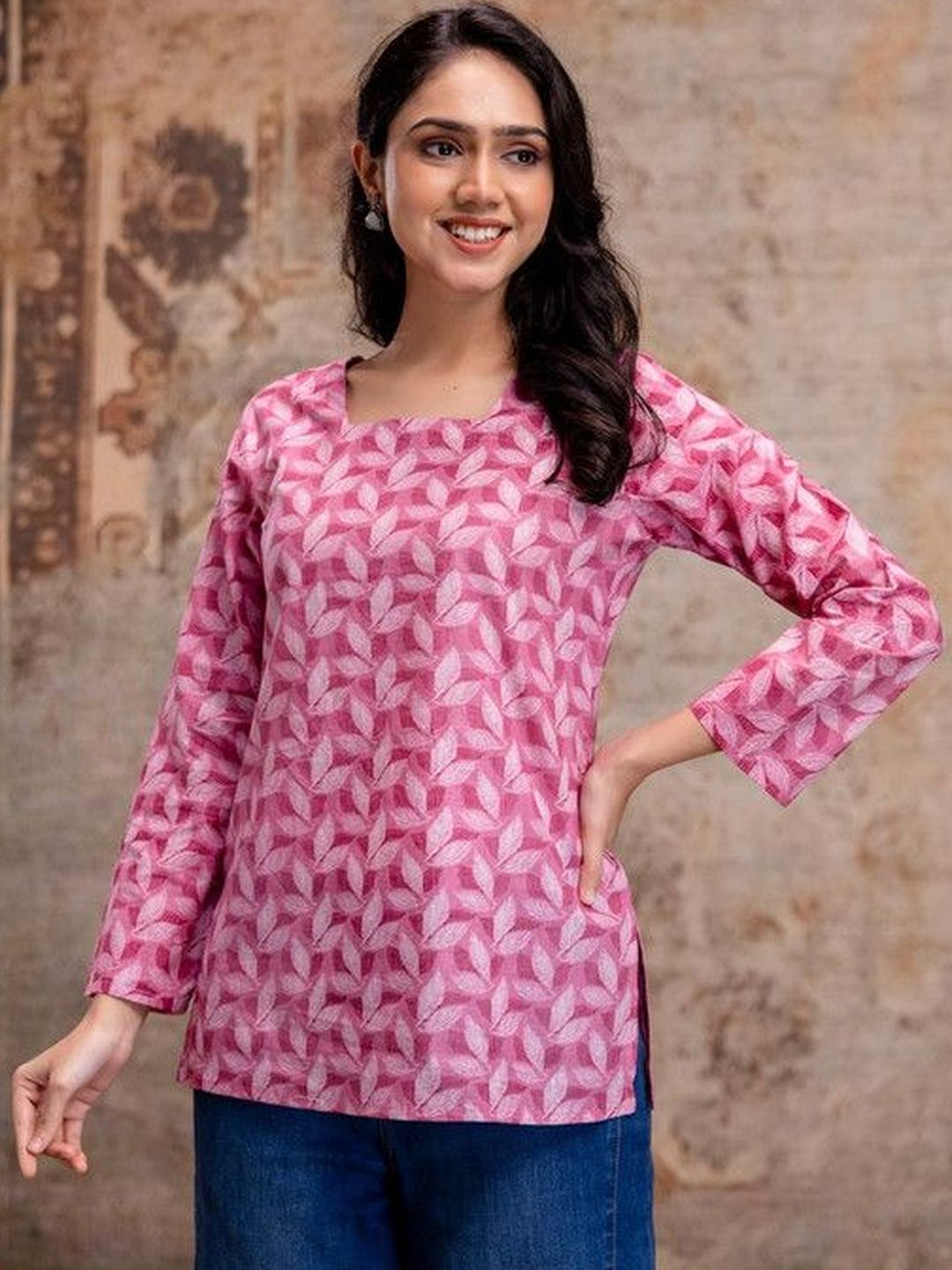 UGMAZ Geometric Print Top-picture-27