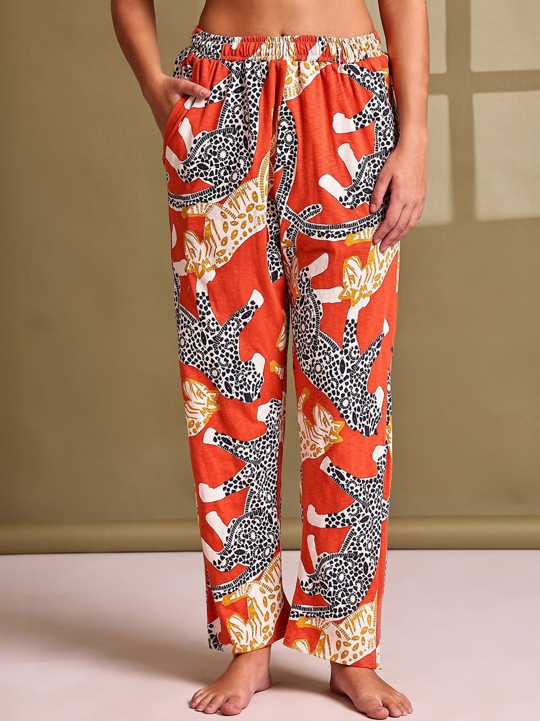 VEE POP Printed Cotton Mid-Rise Straight Lounge Pants-picture-38