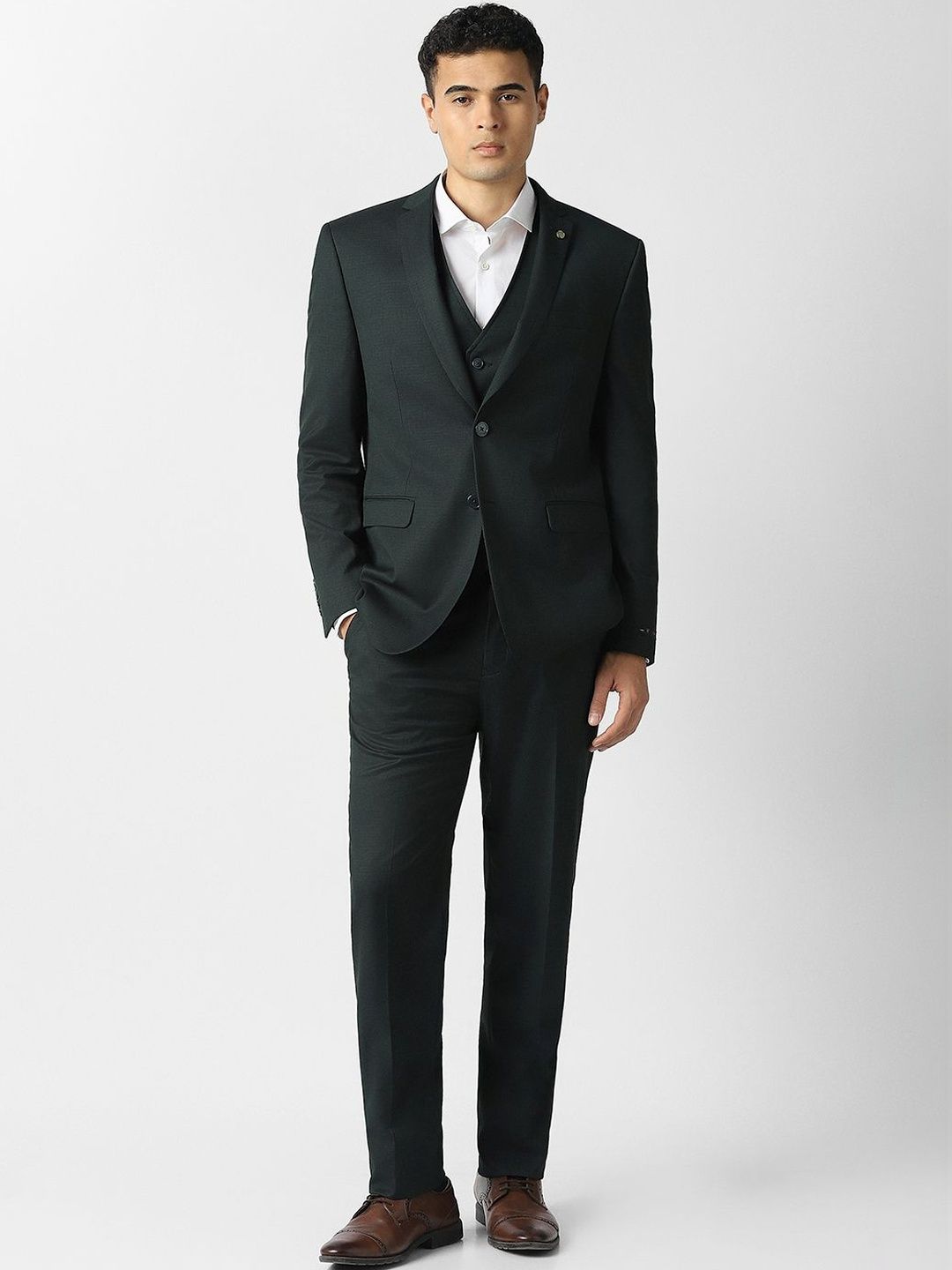 Van Heusen Notched Lapel Slim Fit 3 Piece Suit-image-35