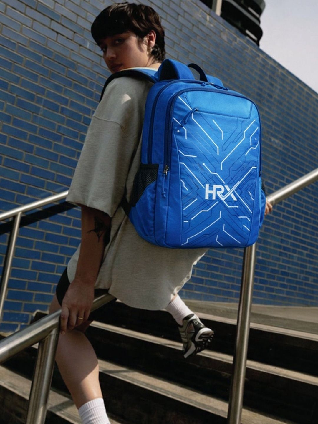 HRX by Hrithik Roshan Unisex Contrast Detail Backpack-picture-55