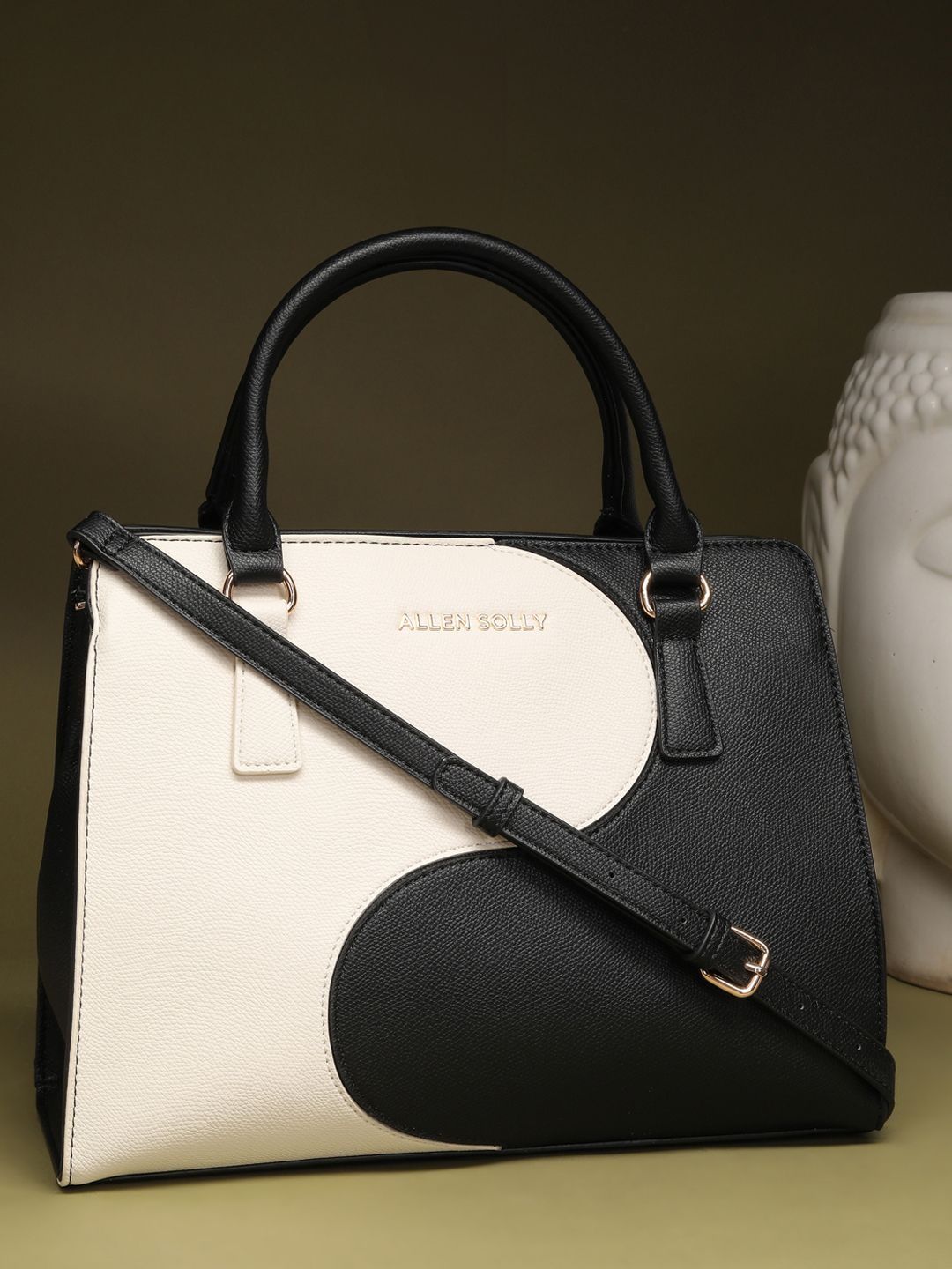 Allen Solly Woman Colourblocked PU Handheld Bag-picture-25