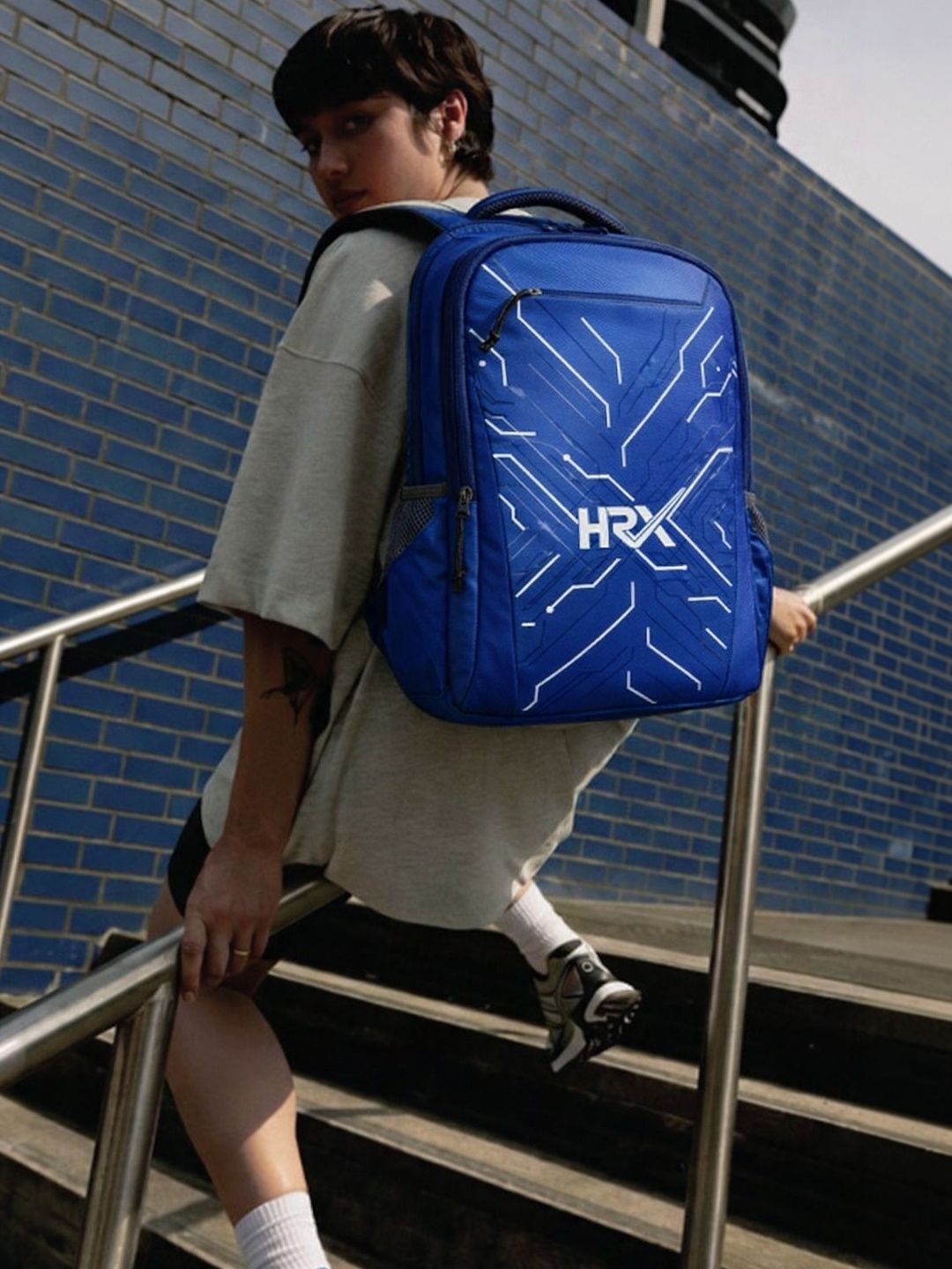 HRX by Hrithik Roshan Unisex Contrast Detail Backpack-picture-44