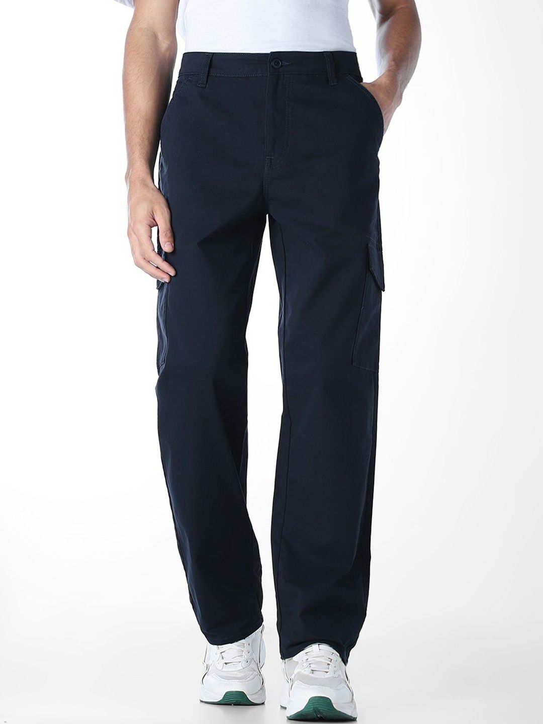 Jack & Jones Men Low-Rise Cargos Trousers