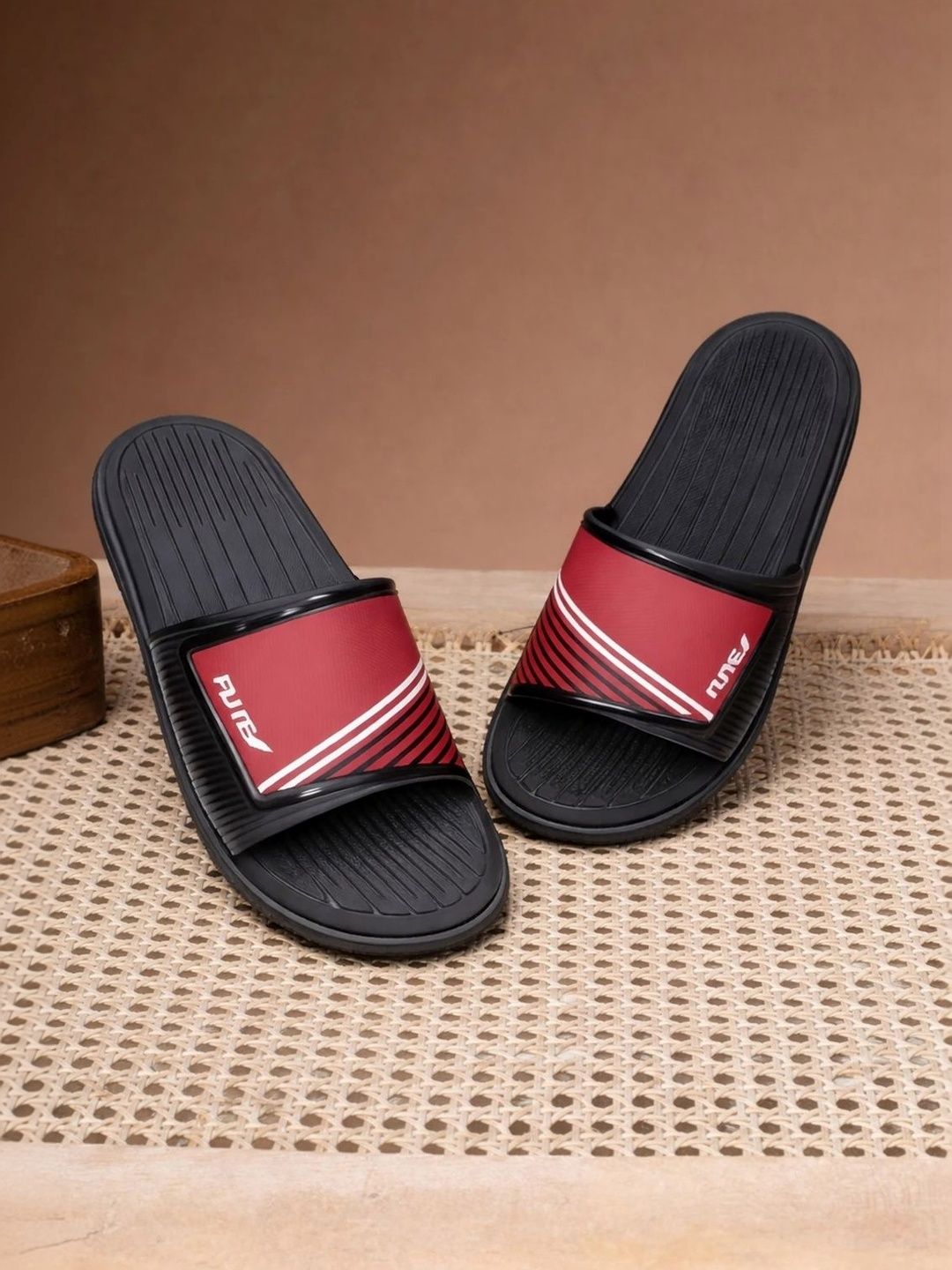 FLITE Men Rubber Flip Flops-image-40