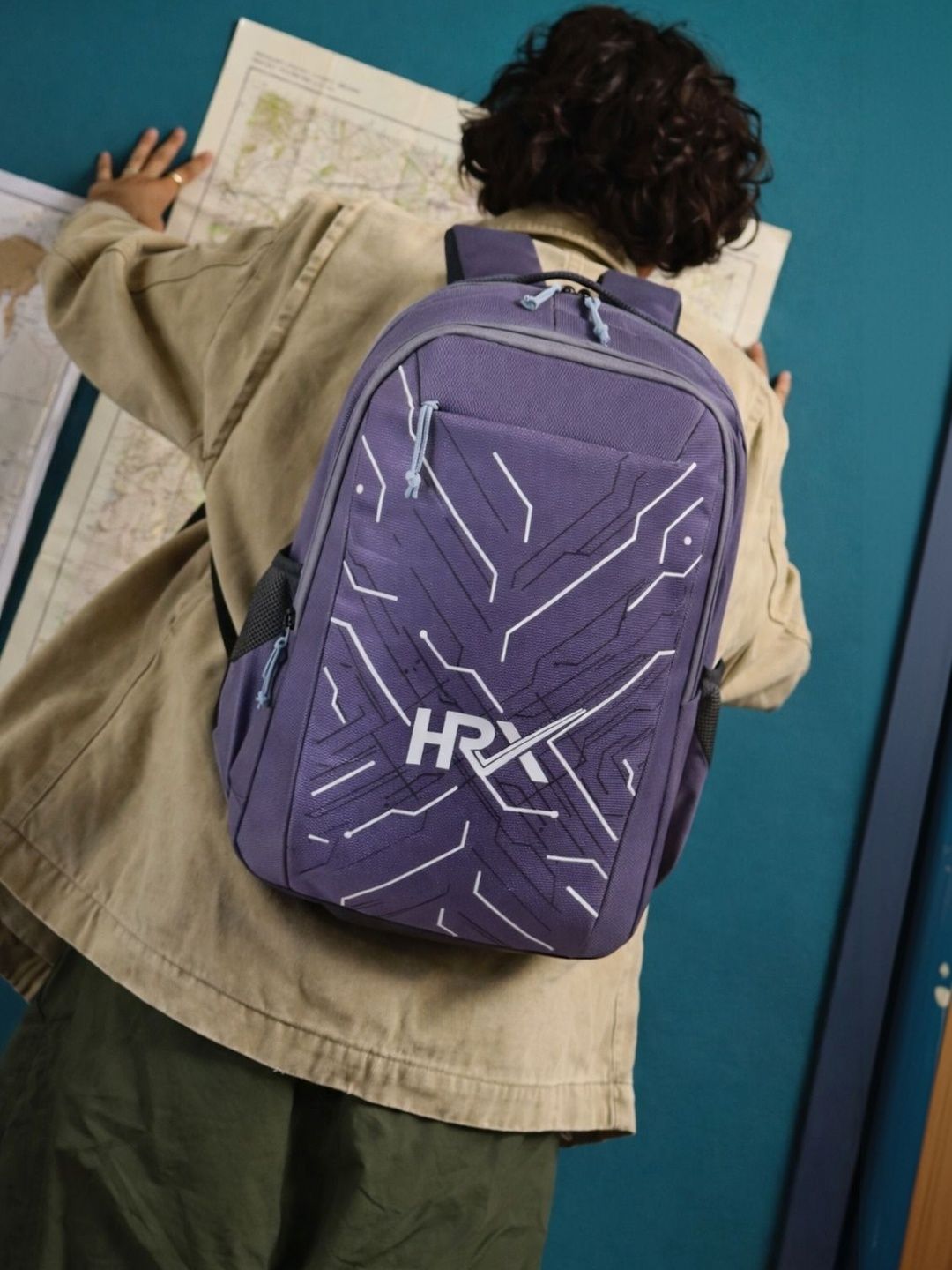 HRX by Hrithik Roshan Unisex Contrast Detail Backpack-picture-56