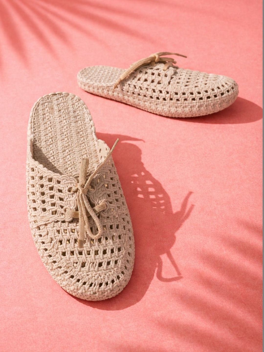 FABBMATE Girls Flip Flops-picture-31