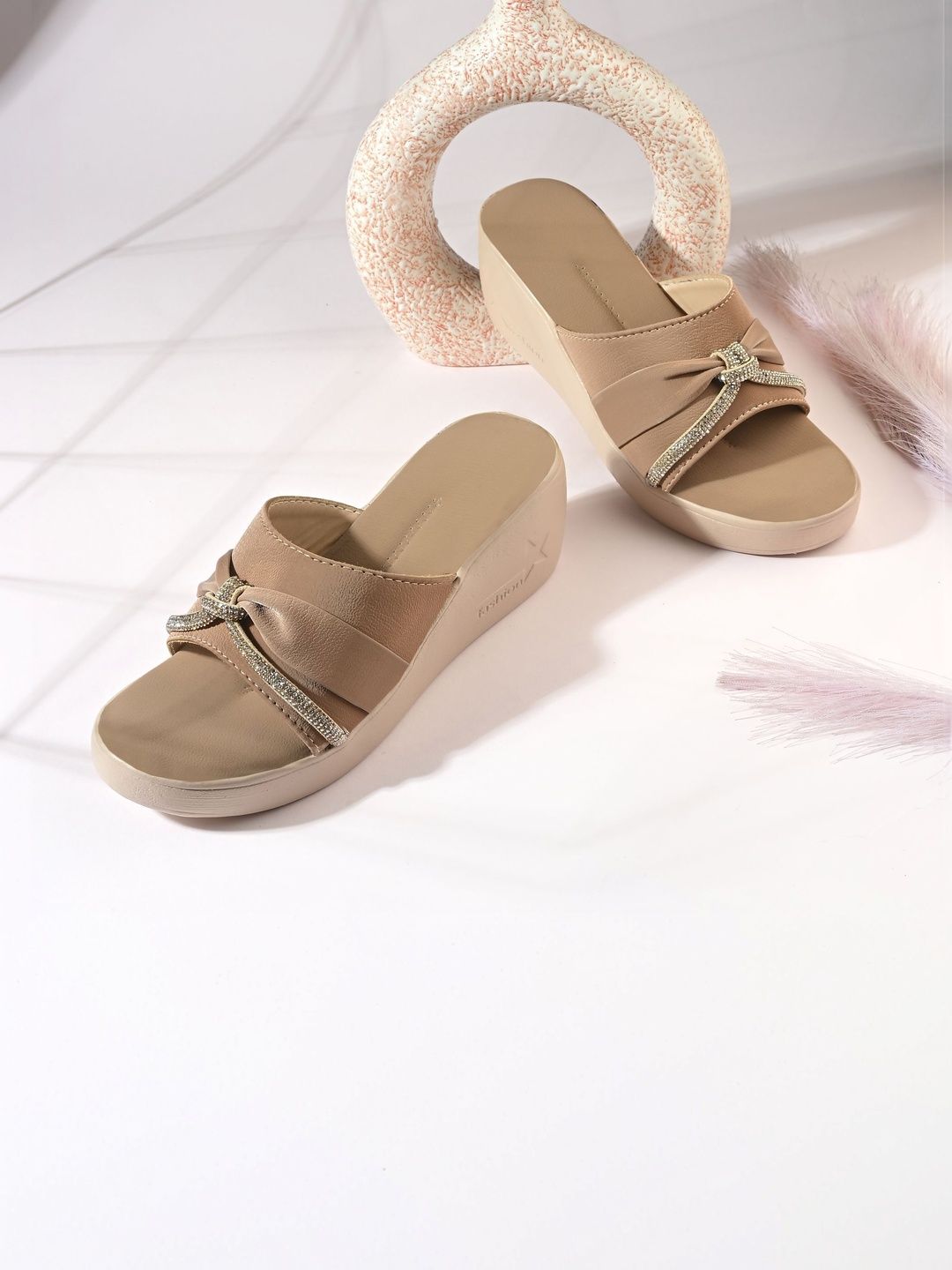 CORSICA Heels-picture-25