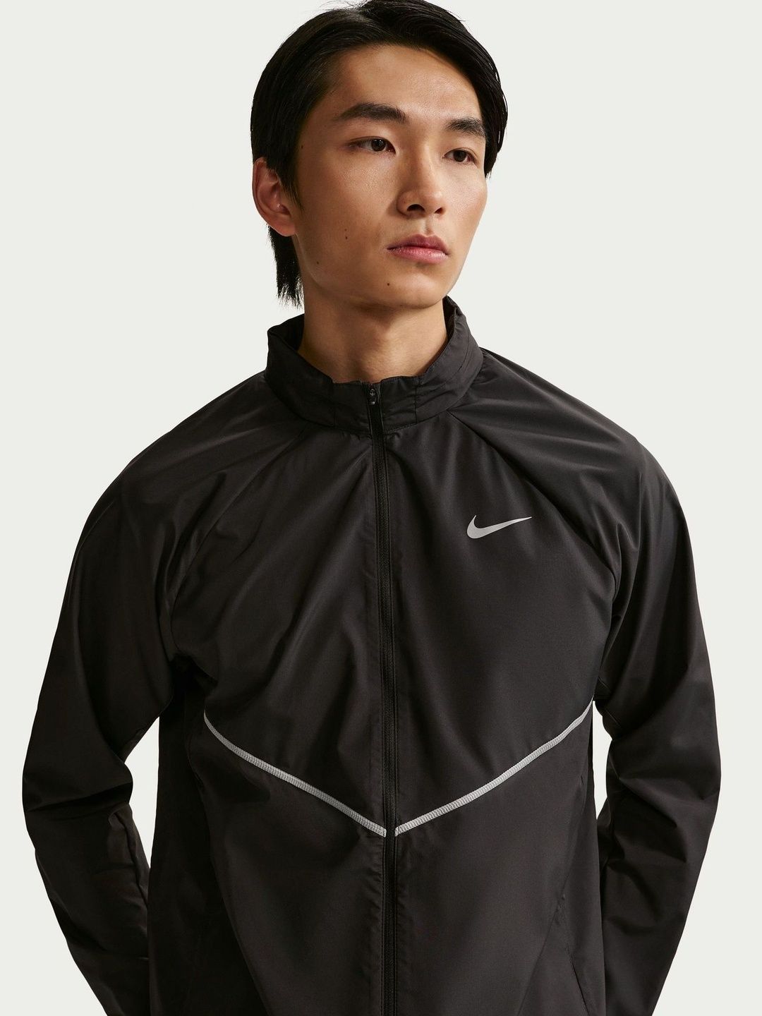 Nike Miler Men's Repel UV Protection Running Jacket-picture-34